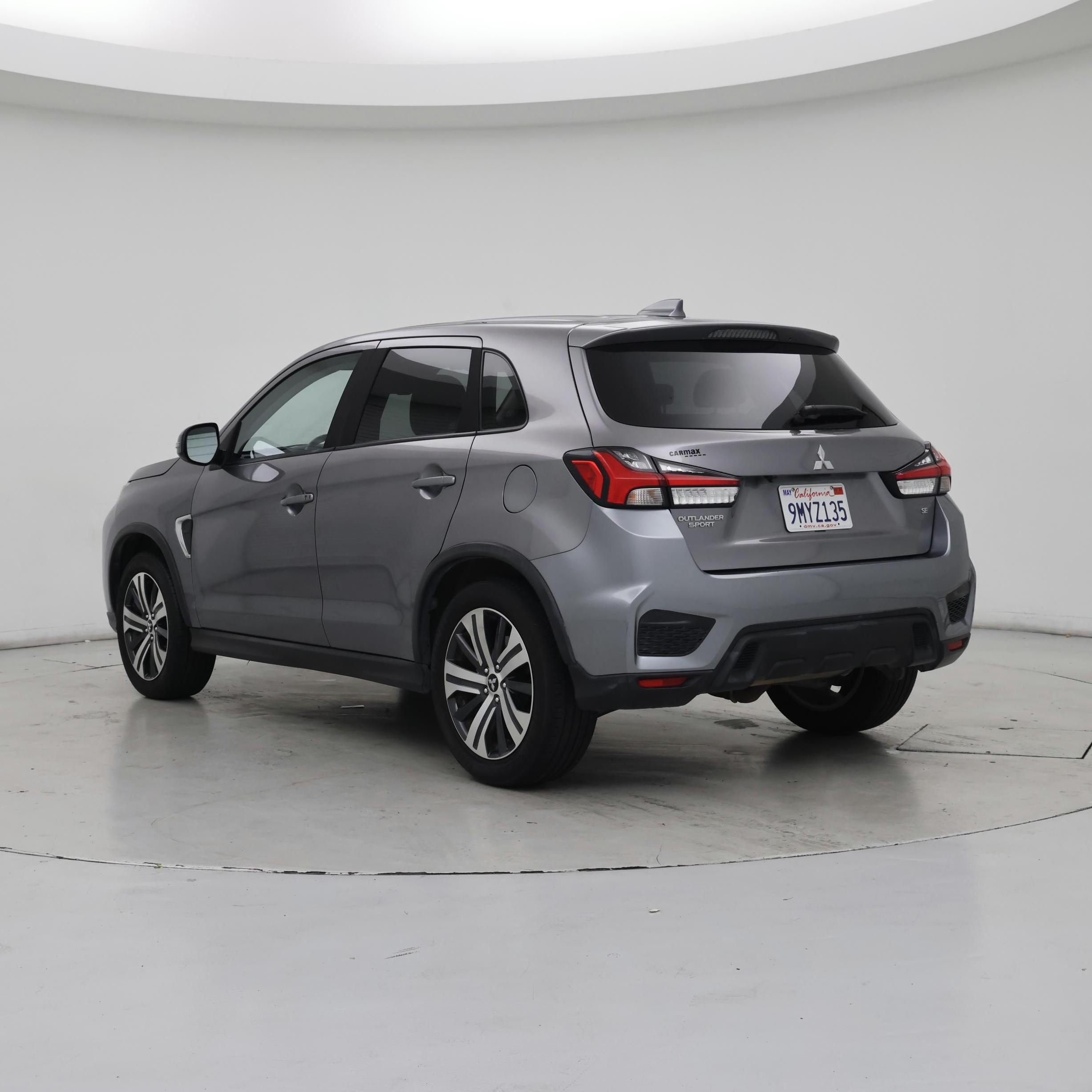 Thumbnail: 2020 Mitsubishi Outlander Sport - 2