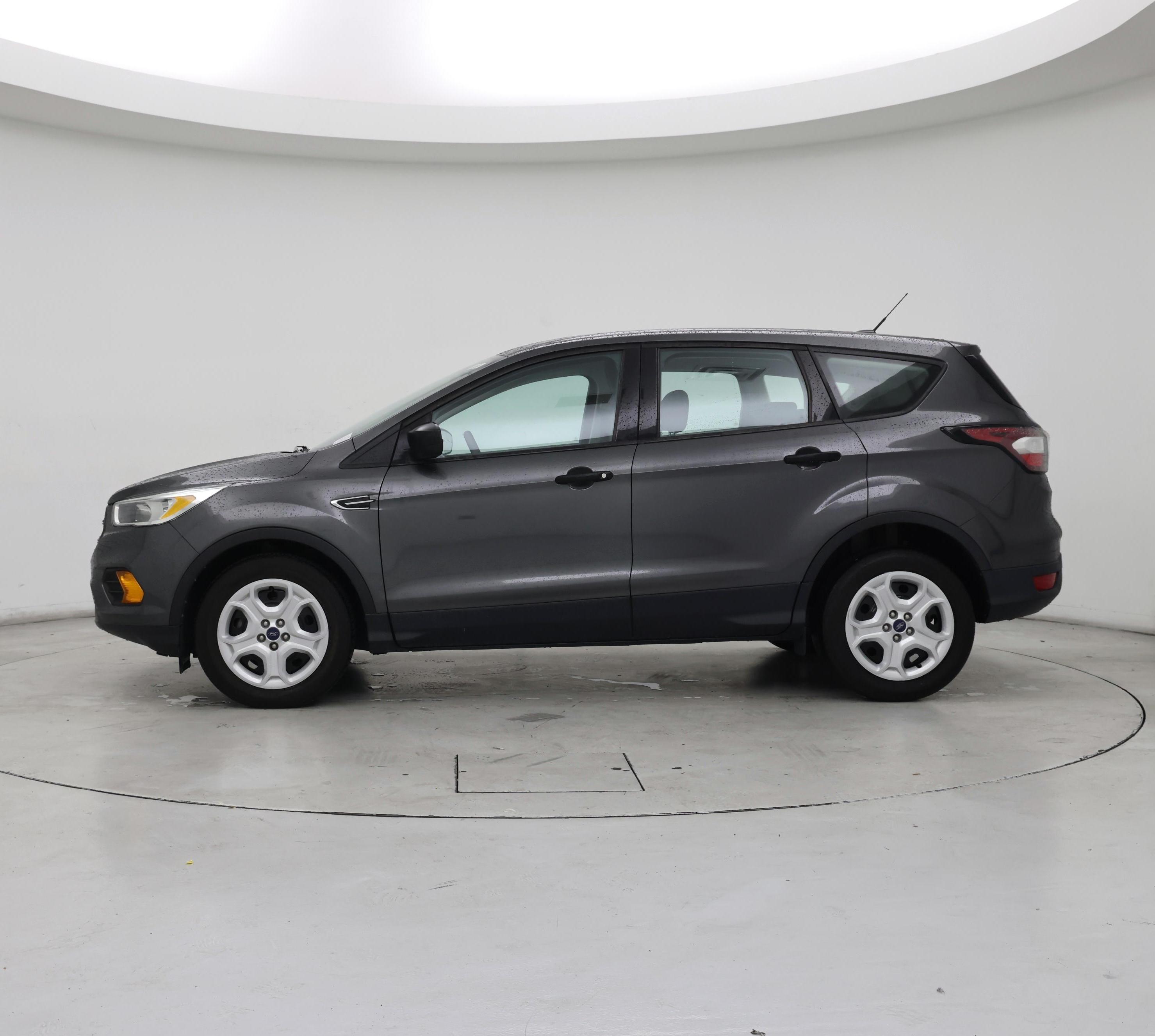 Thumbnail: 2017 Ford Escape - 3