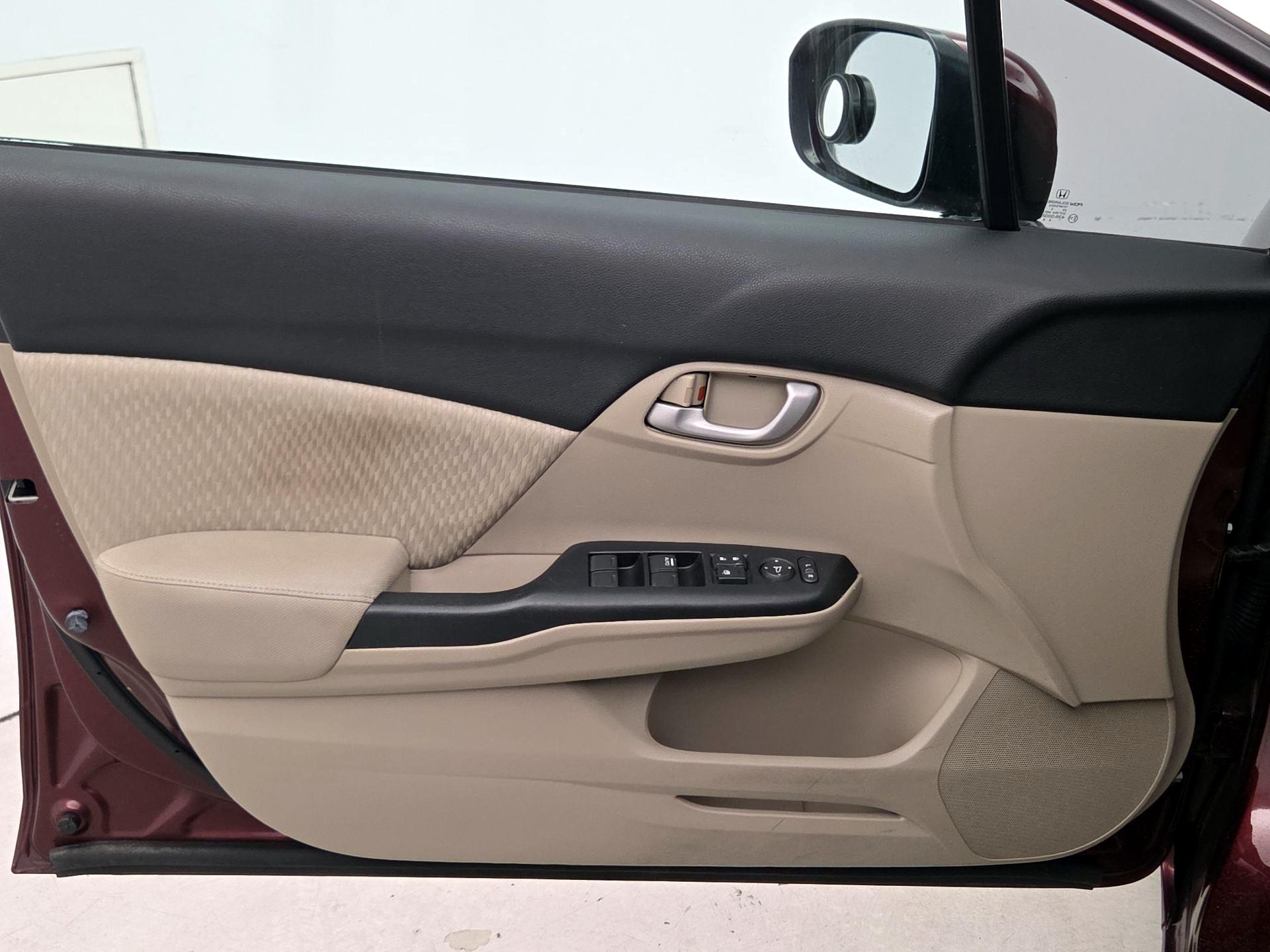 Thumbnail: 2014 Honda Civic - 12