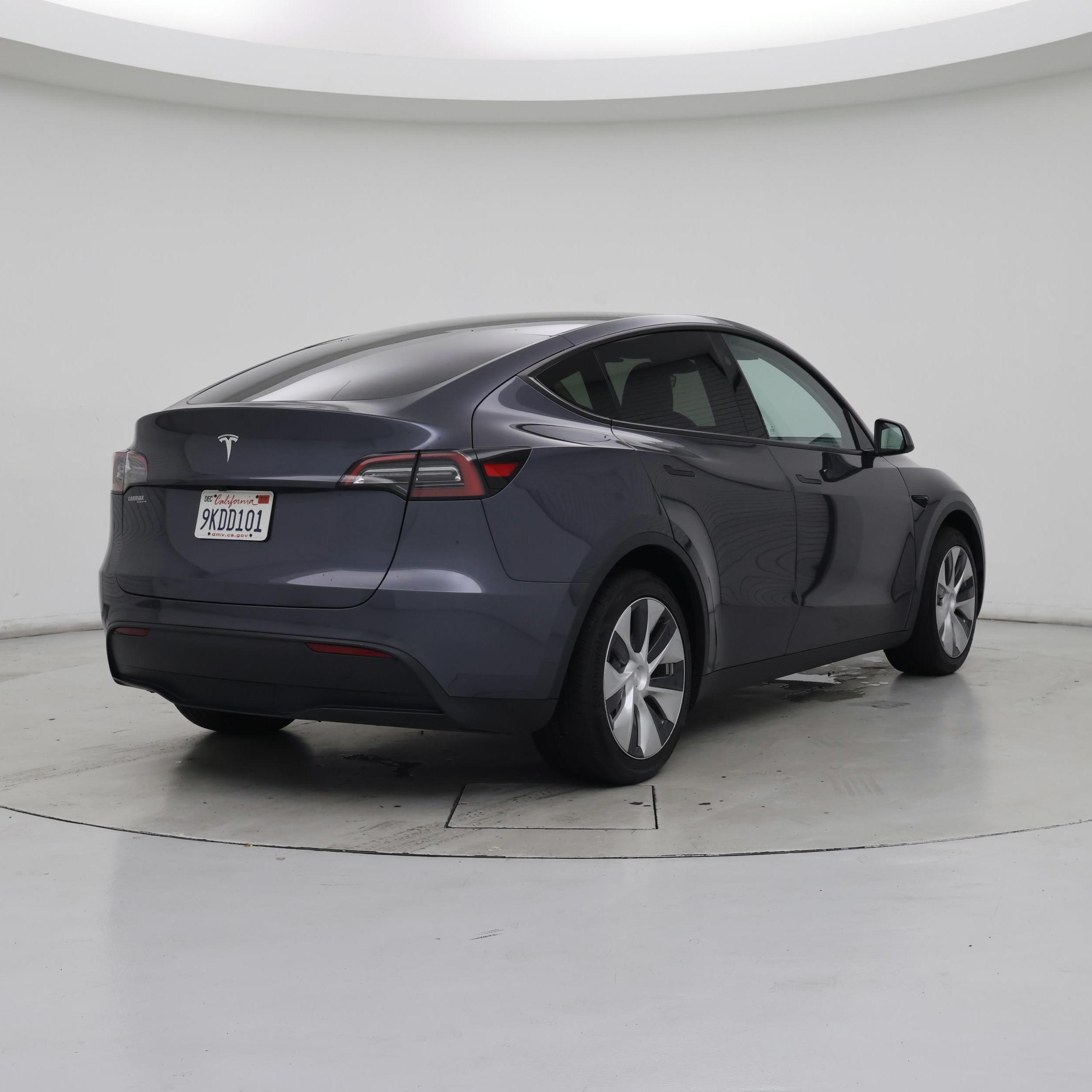 Thumbnail: 2023 Tesla Model Y - 8