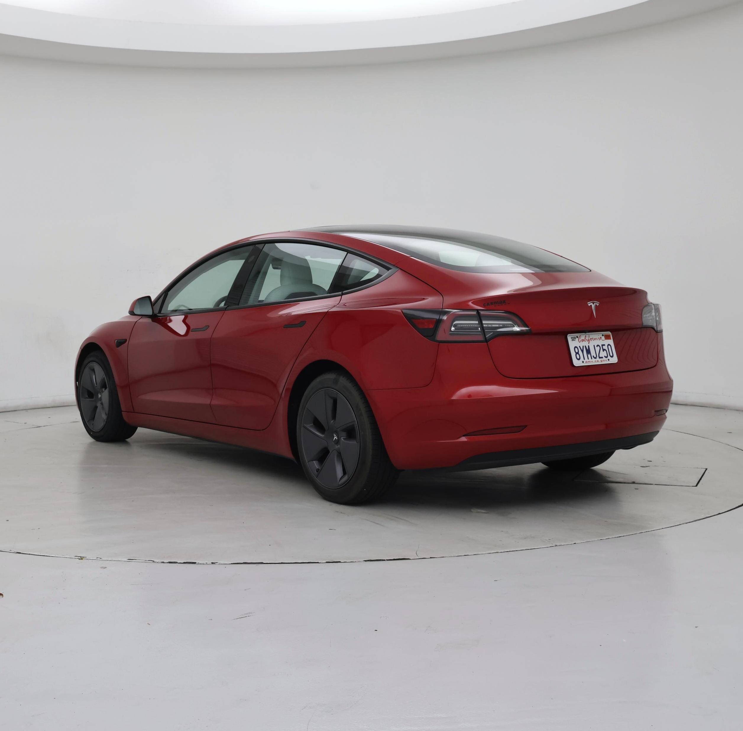 Thumbnail: 2021 Tesla Model 3 - 2