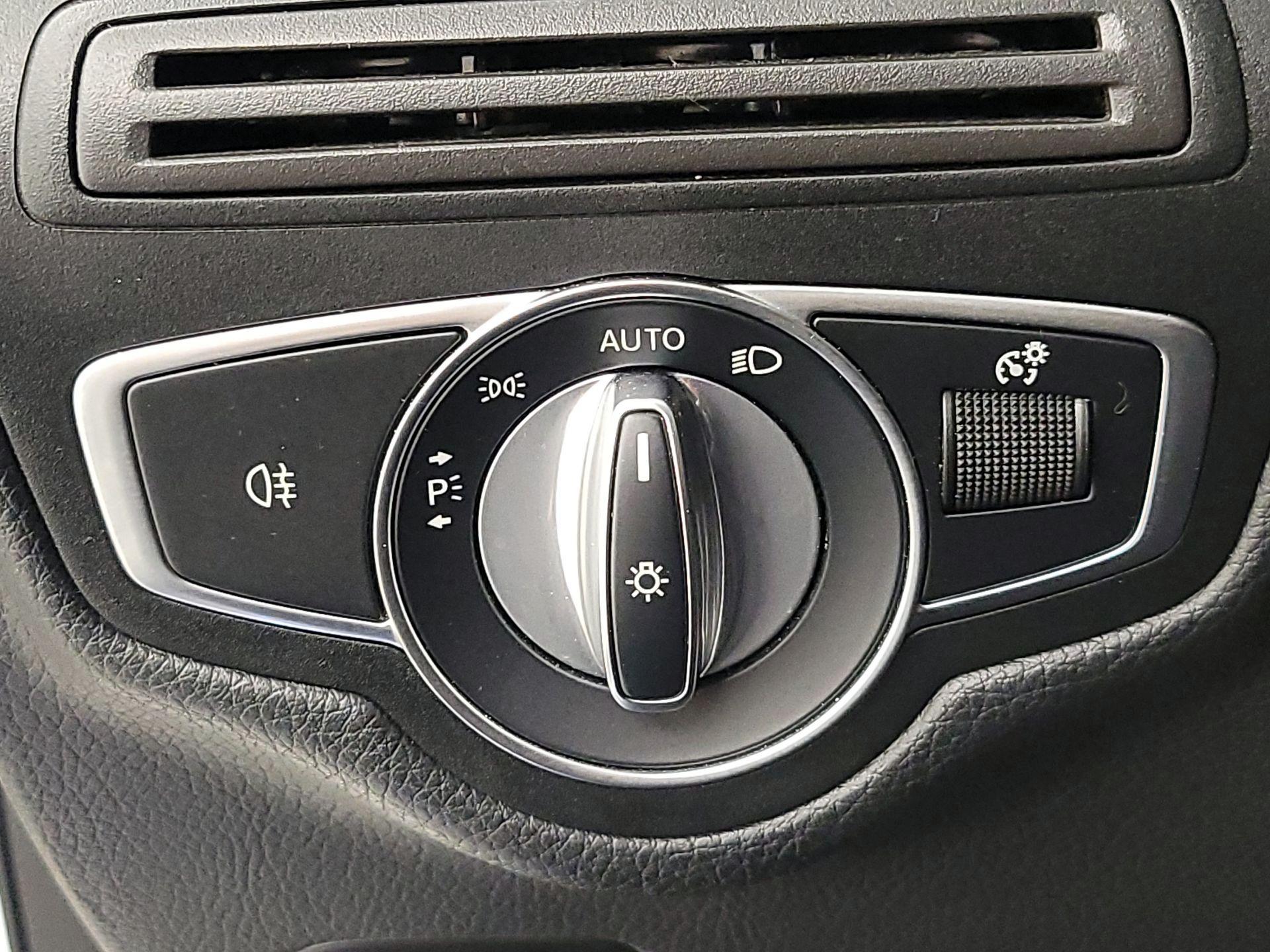 Thumbnail: 2021 Mercedes-Benz GL-Class - 13