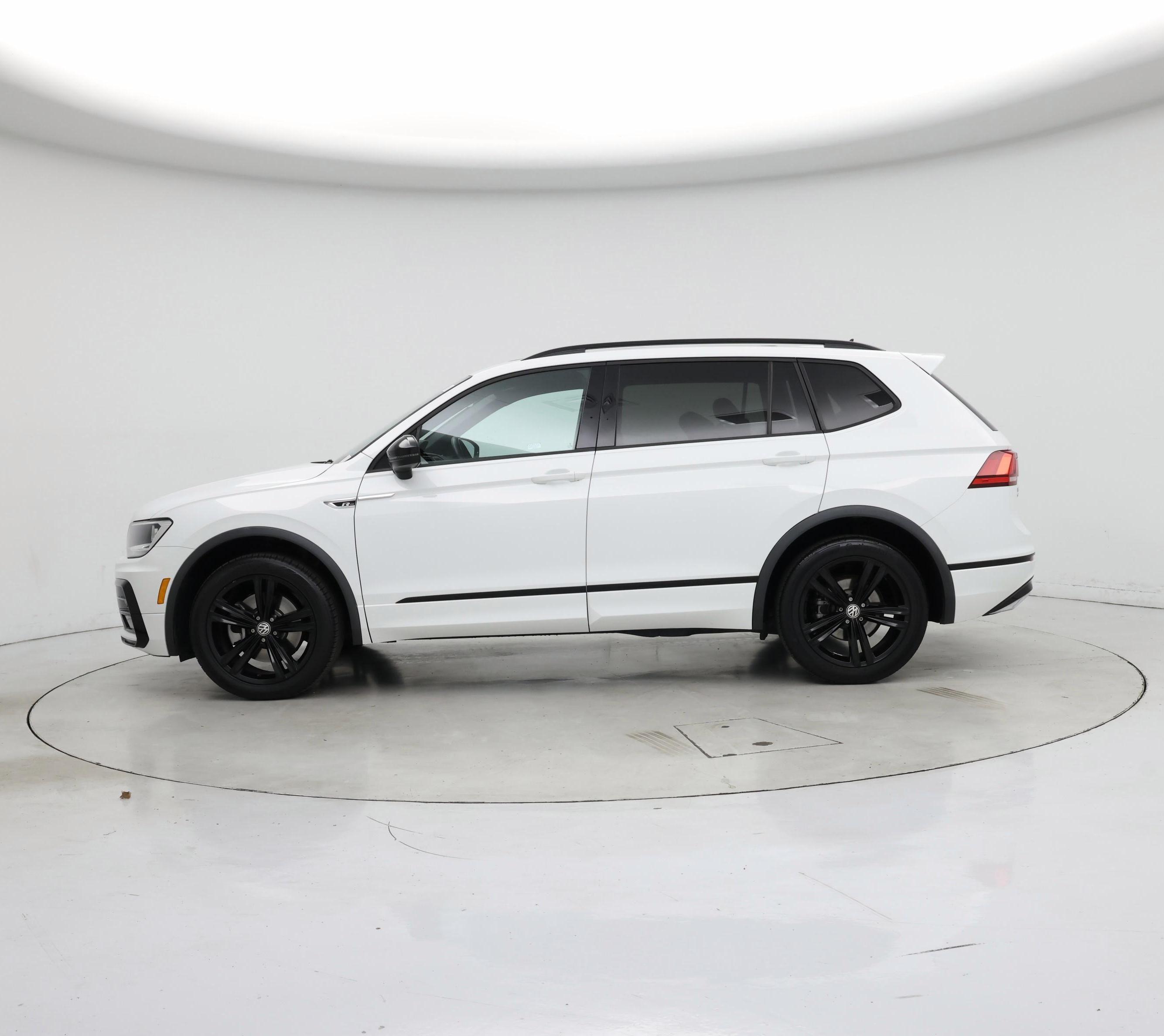 Thumbnail: 2019 Volkswagen Tiguan - 3