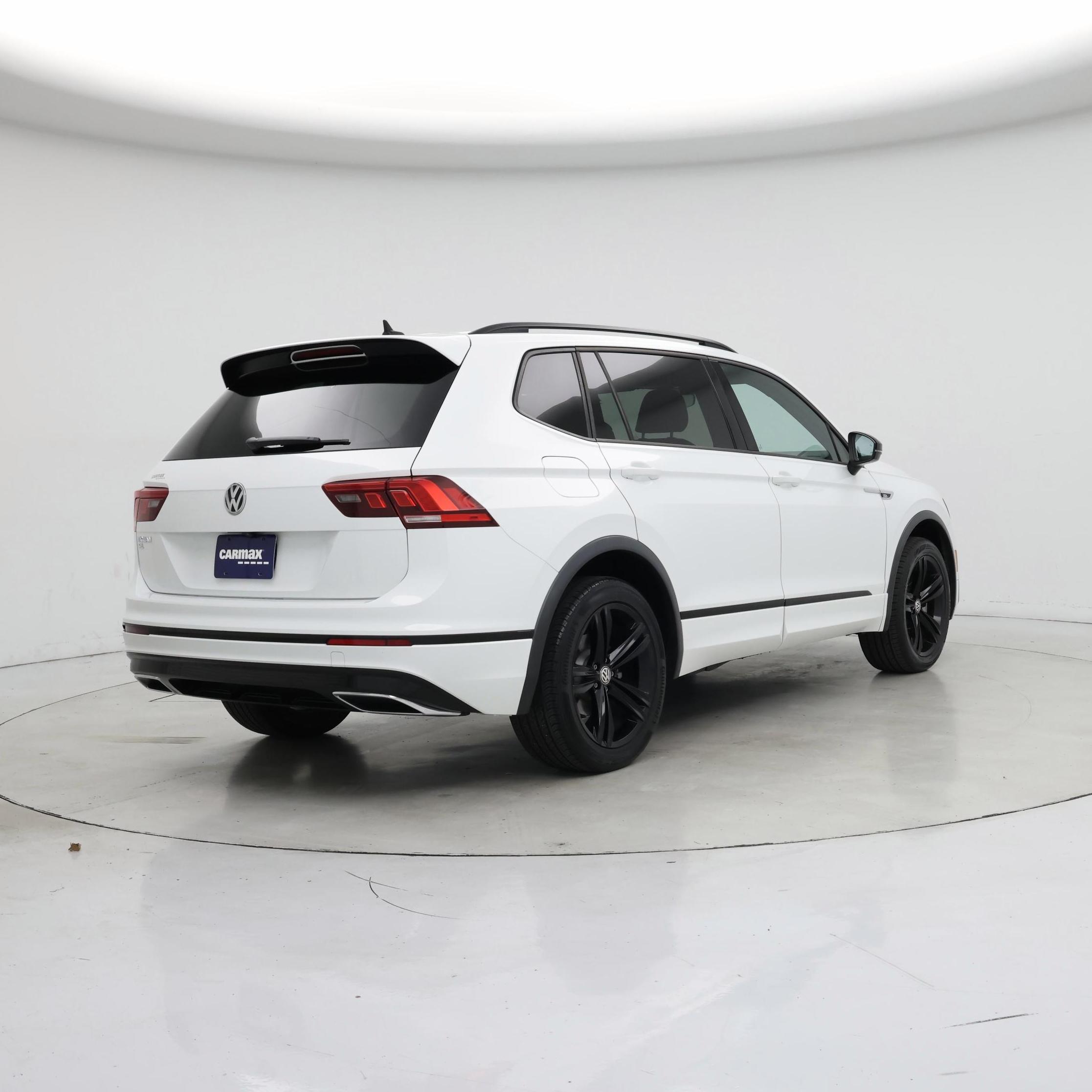 Thumbnail: 2019 Volkswagen Tiguan - 8