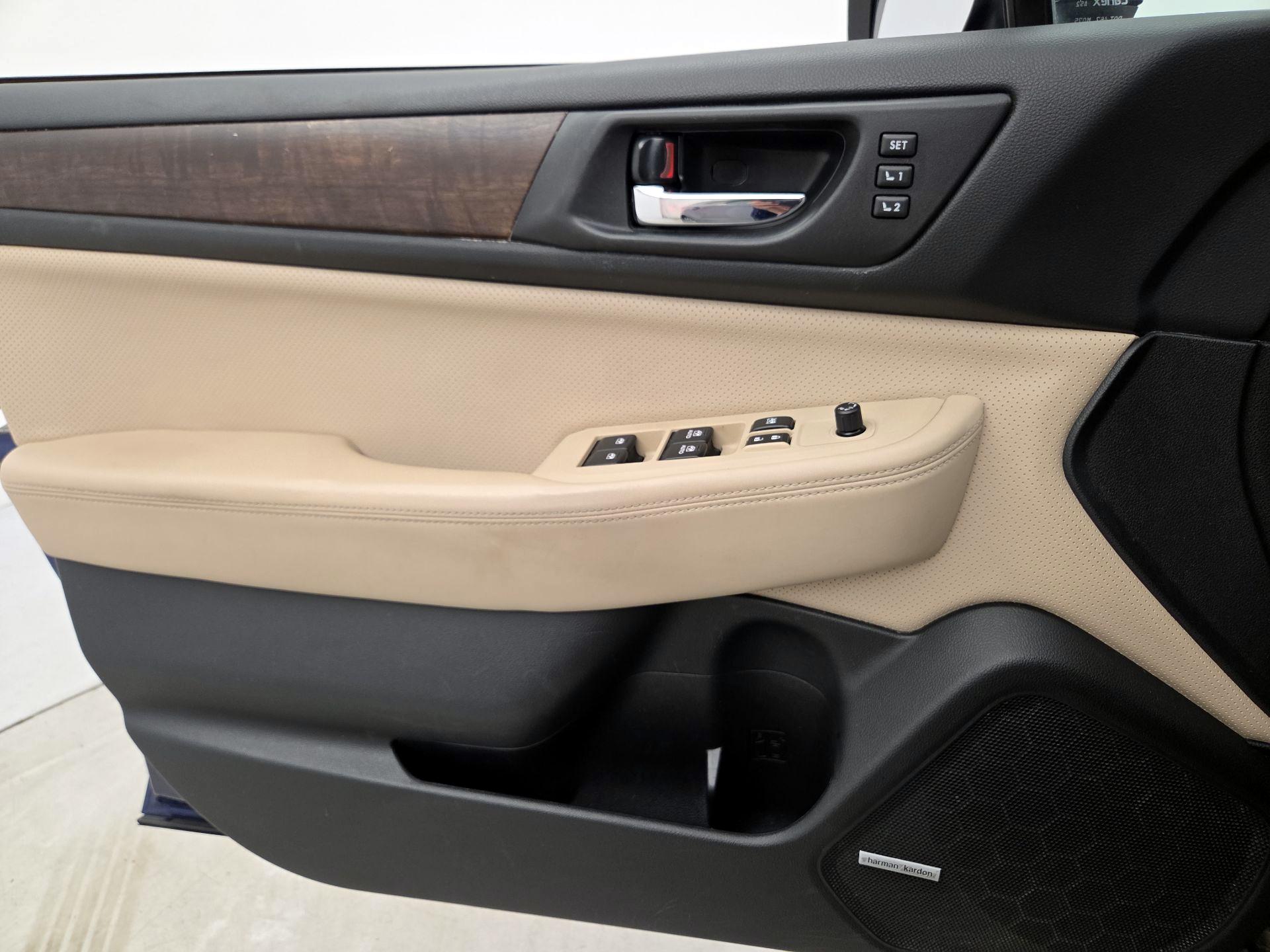 Thumbnail: 2015 Subaru Outback - 12