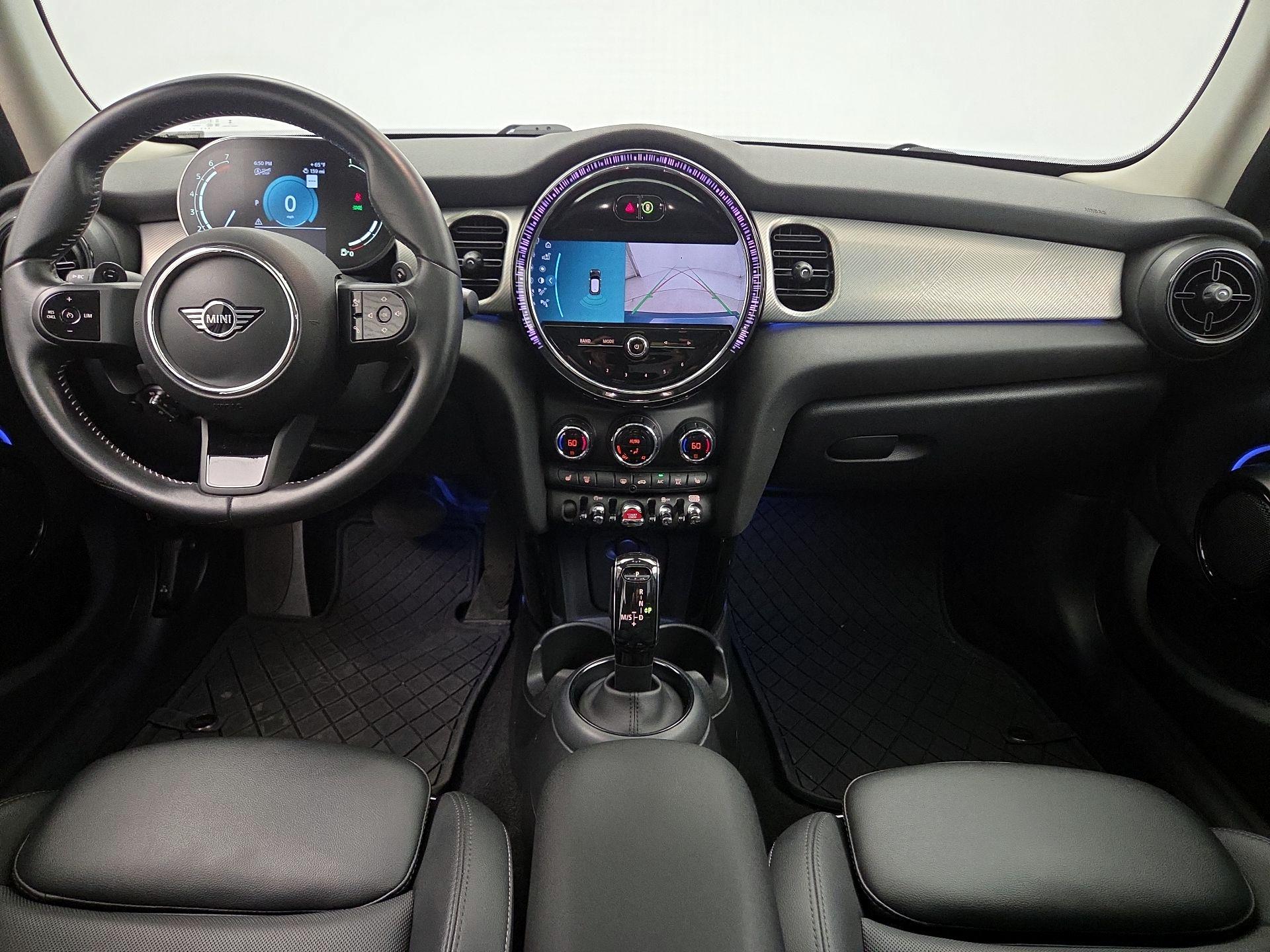 Thumbnail: 2022 MINI Cooper Hardtop - 9