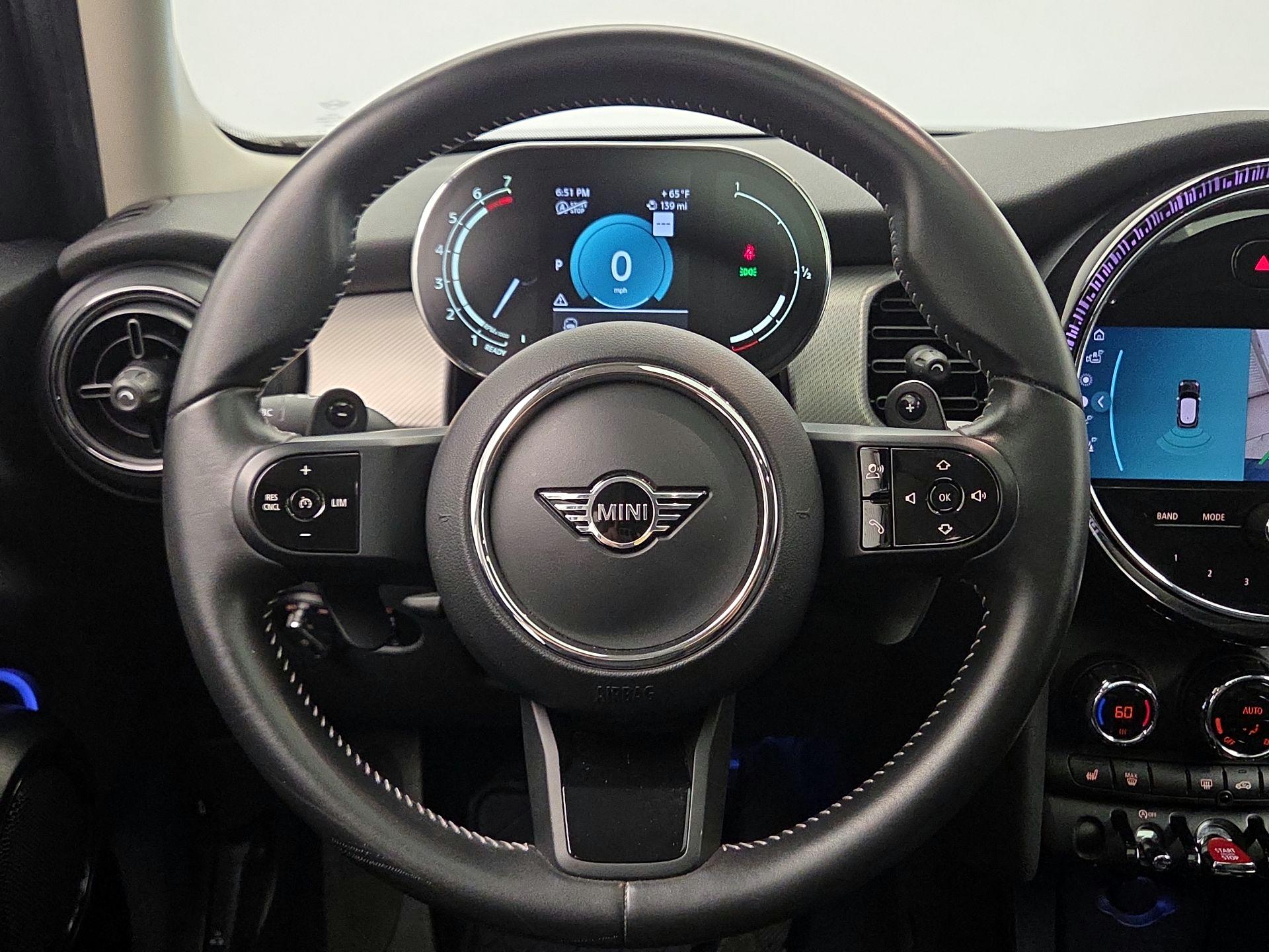 Thumbnail: 2022 MINI Cooper Hardtop - 10