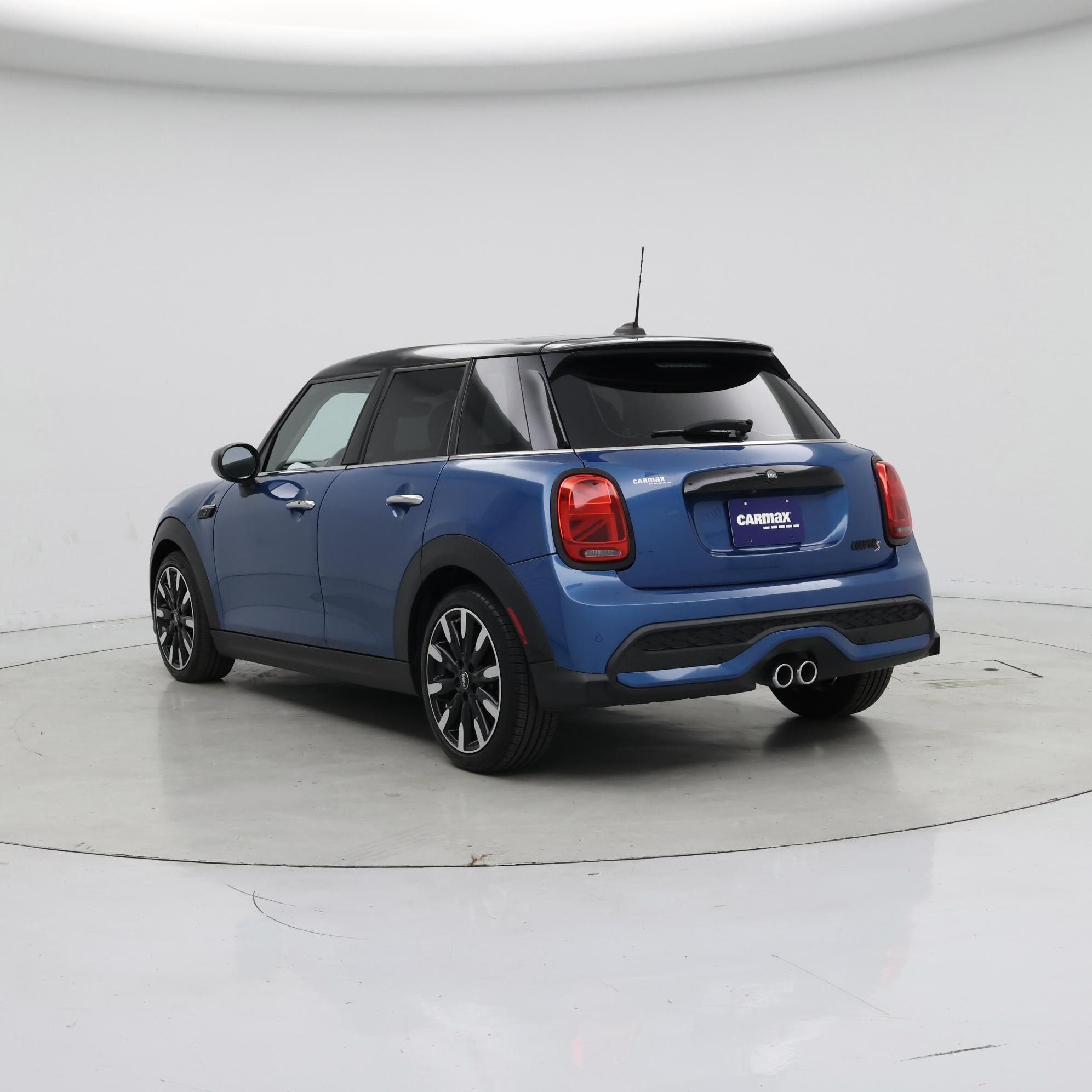 Thumbnail: 2022 MINI Cooper Hardtop - 2
