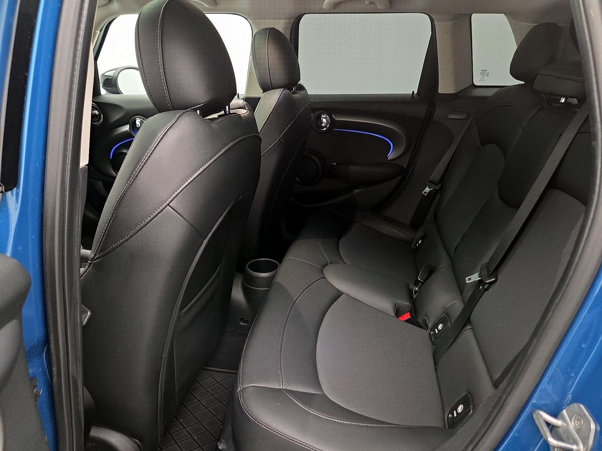 Thumbnail: 2022 MINI Cooper Hardtop - 20