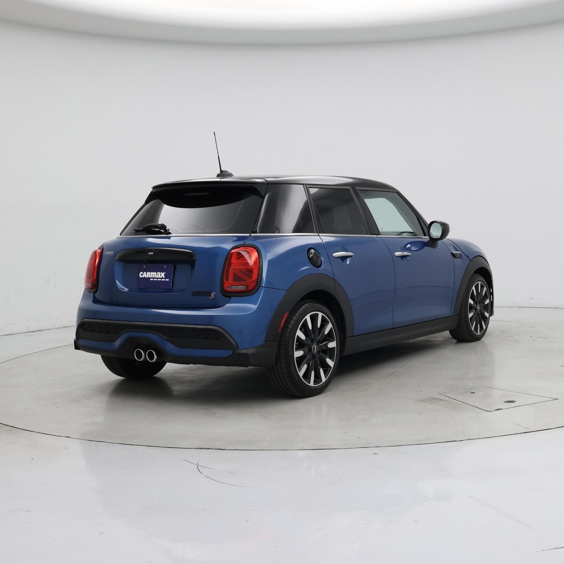 Thumbnail: 2022 MINI Cooper Hardtop - 8