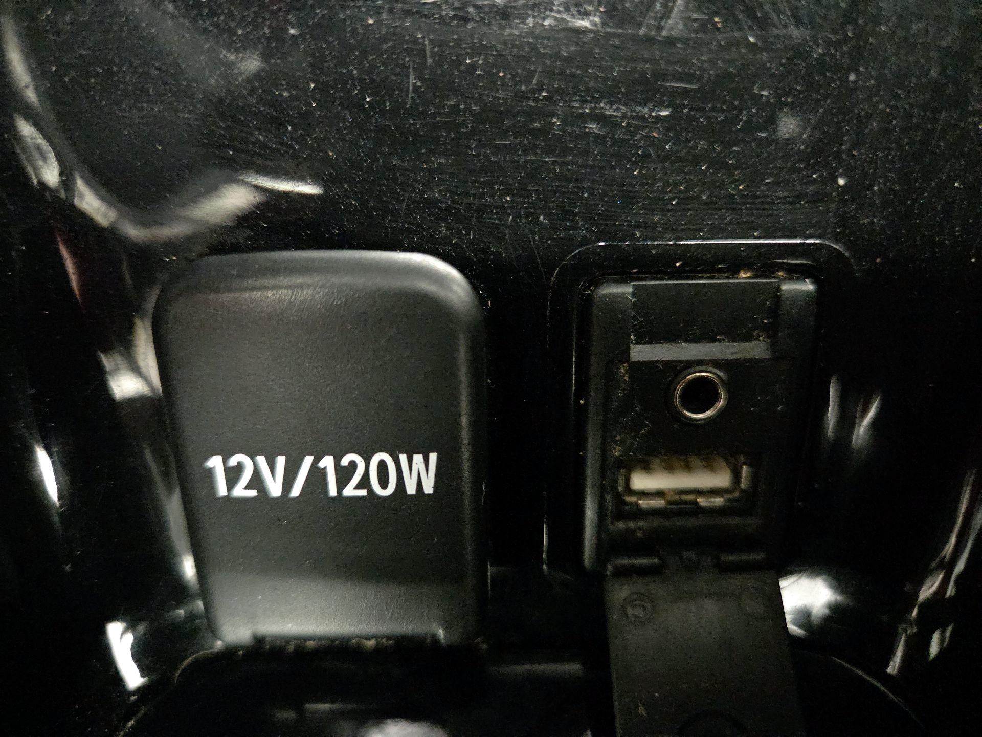 Thumbnail: 2017 Toyota Prius Prime - 18