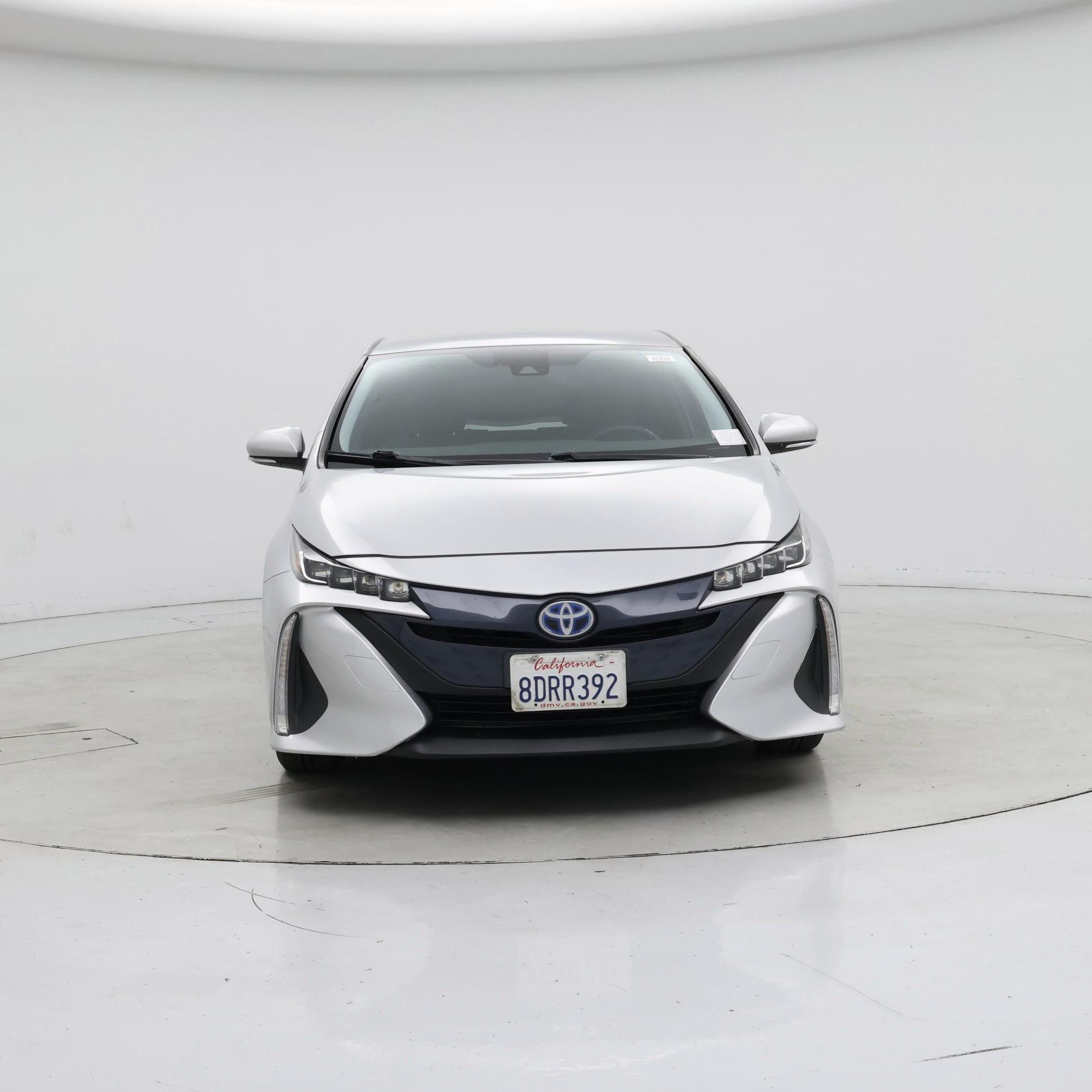 Thumbnail: 2017 Toyota Prius Prime - 5