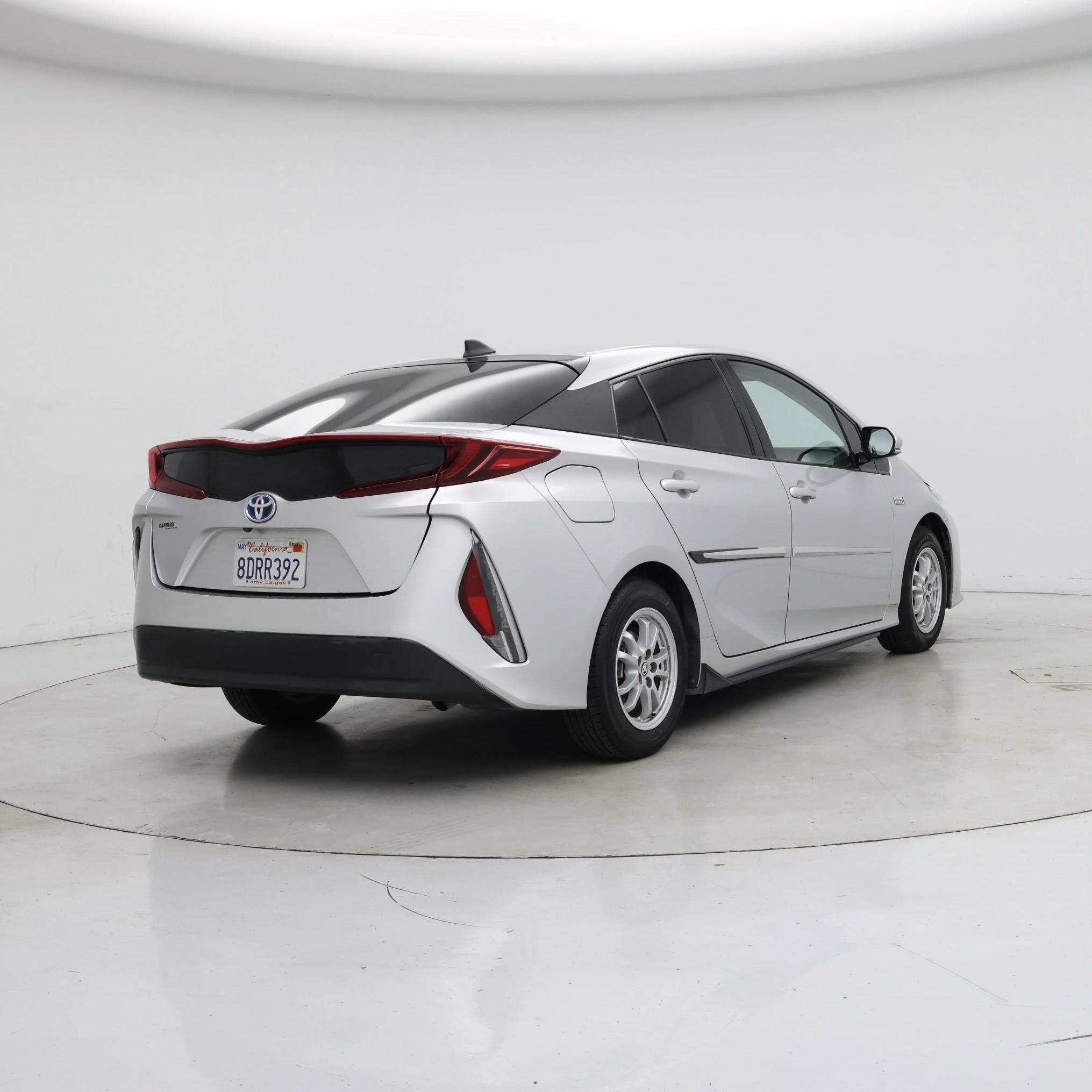Thumbnail: 2017 Toyota Prius Prime - 8