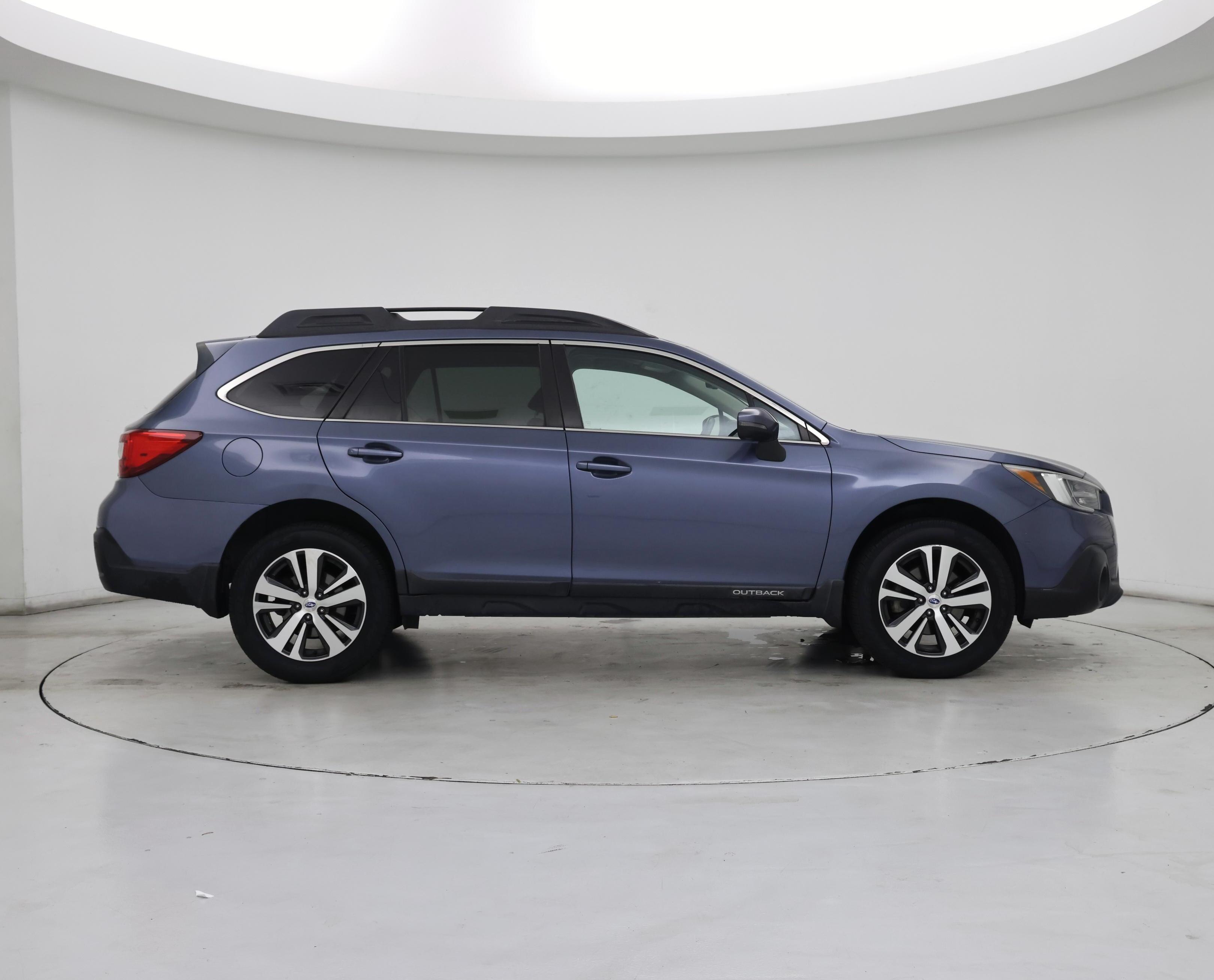 Thumbnail: 2018 Subaru Outback - 7