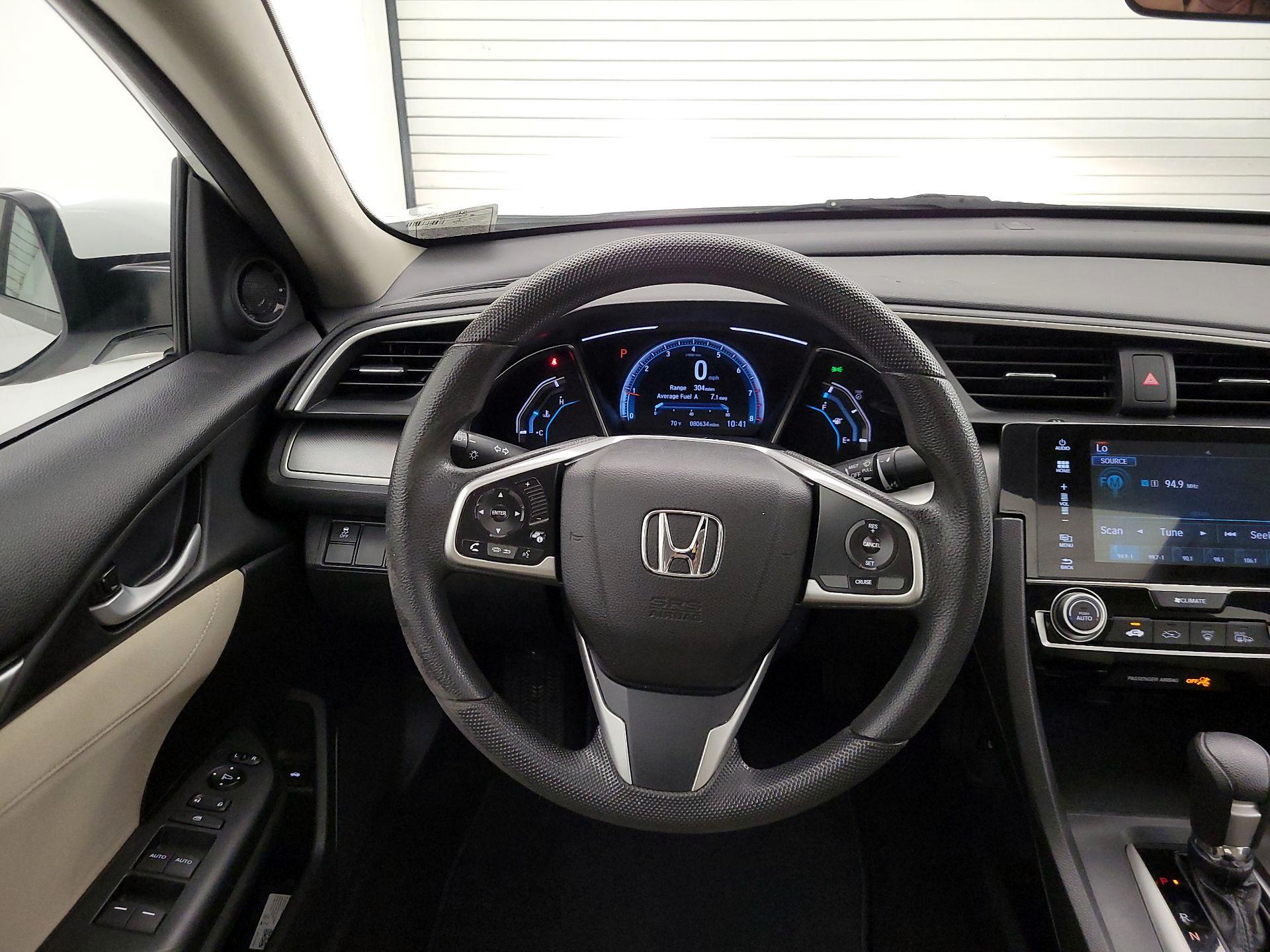 Thumbnail: 2017 Honda Civic - 10