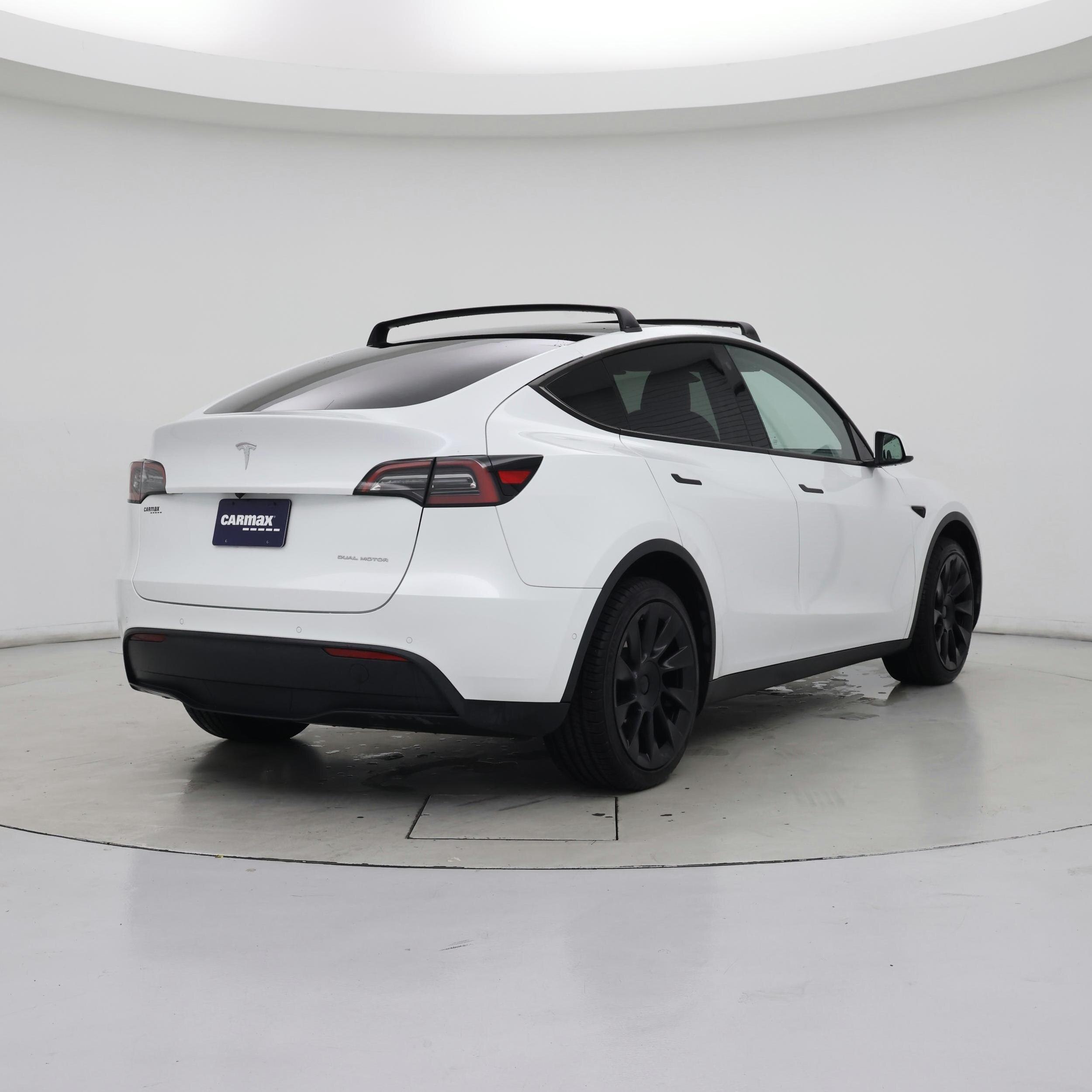 Thumbnail: 2022 Tesla Model Y - 8