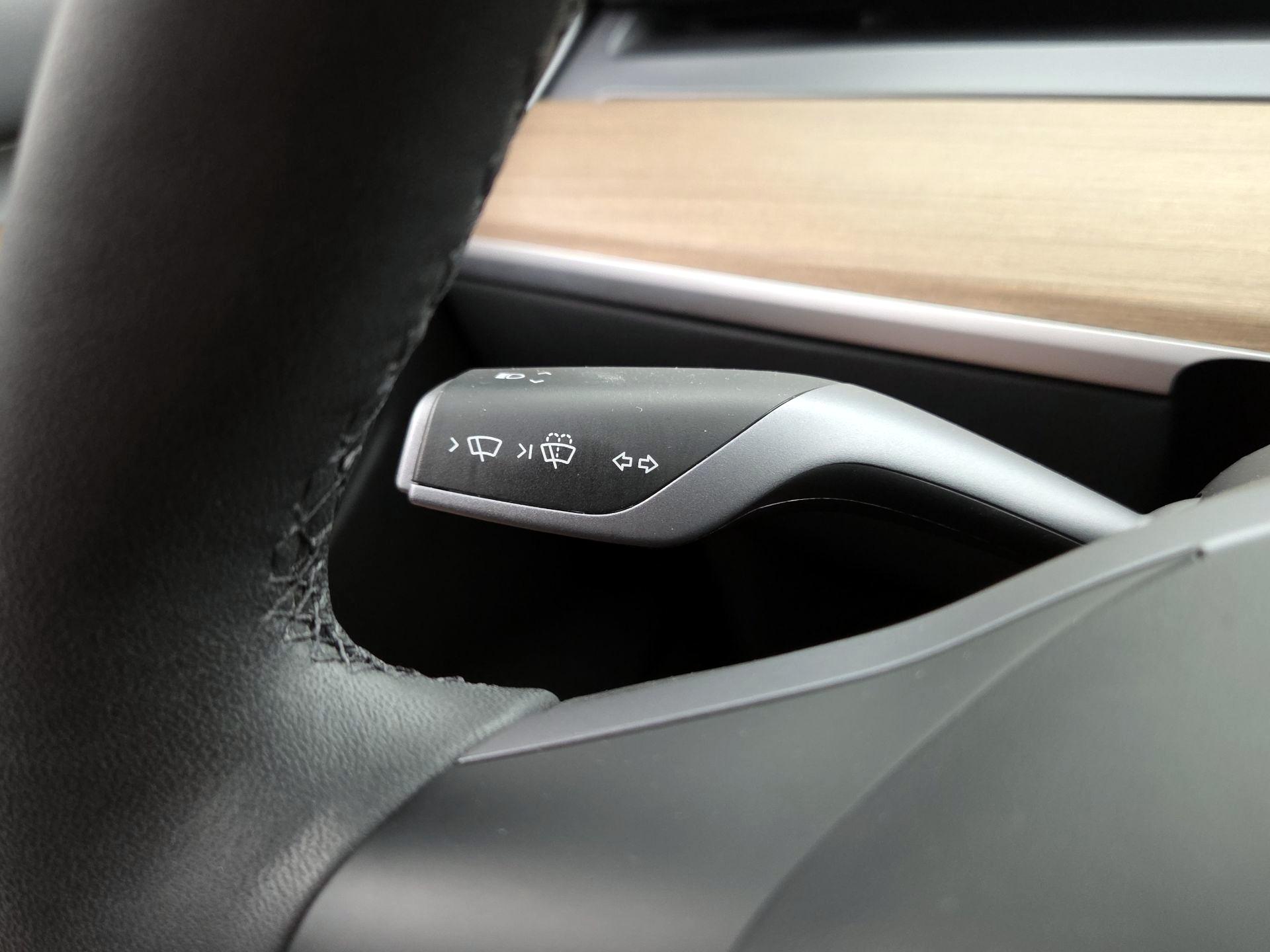 Thumbnail: 2023 Tesla Model 3 - 13