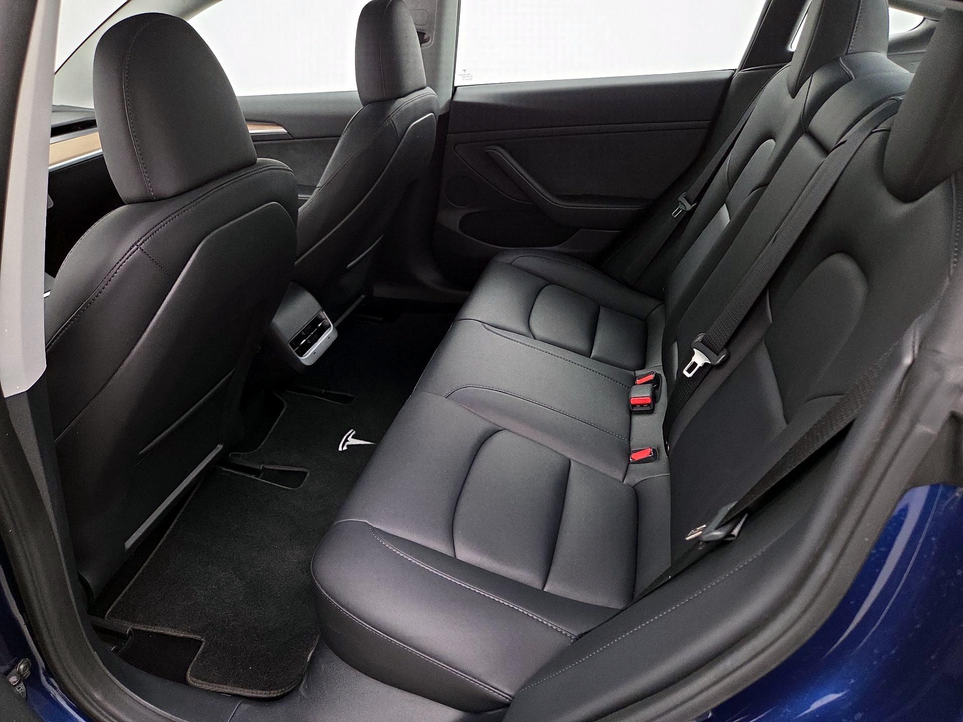 Thumbnail: 2023 Tesla Model 3 - 20