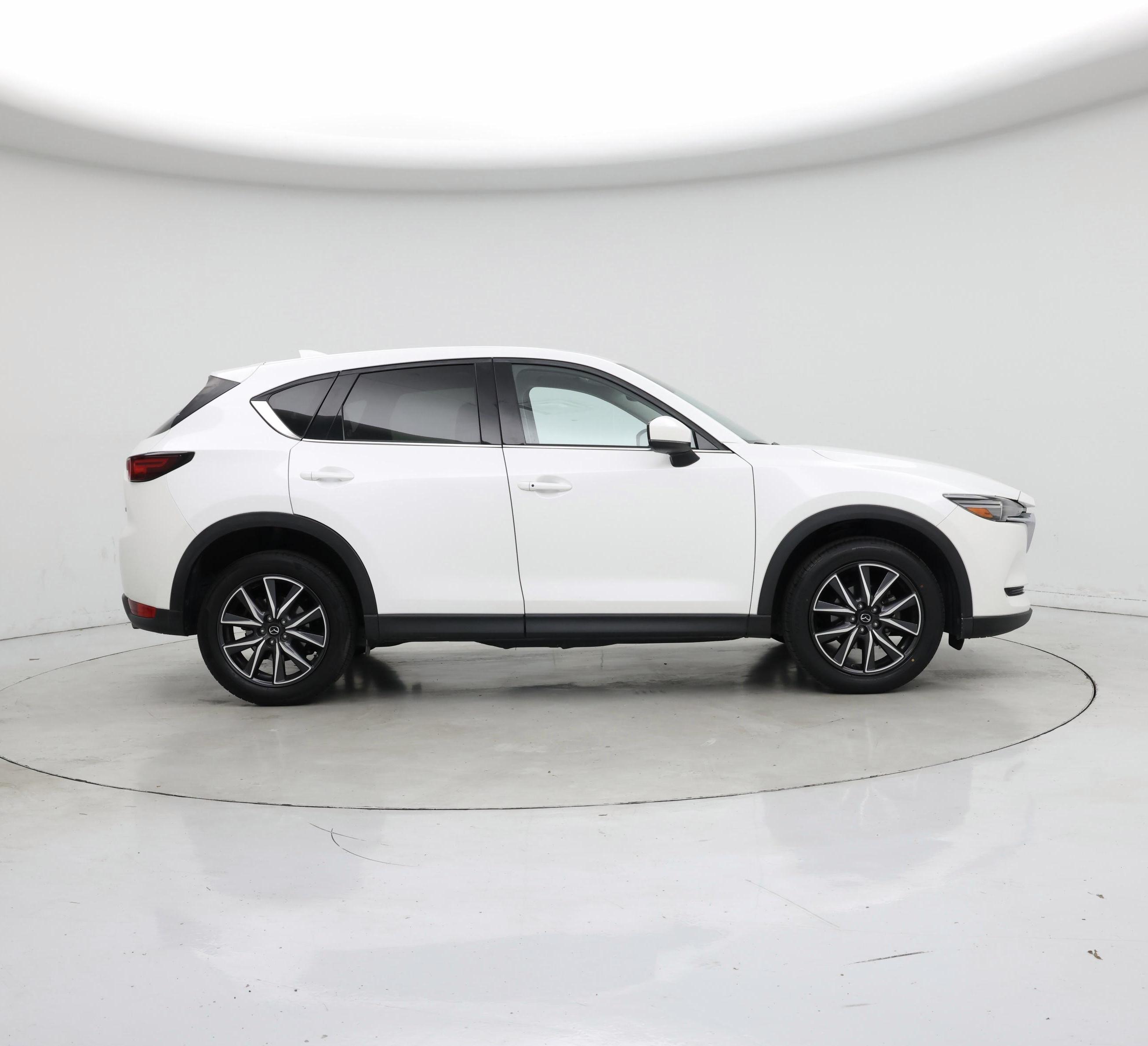 Thumbnail: 2017 Mazda CX-5 - 7