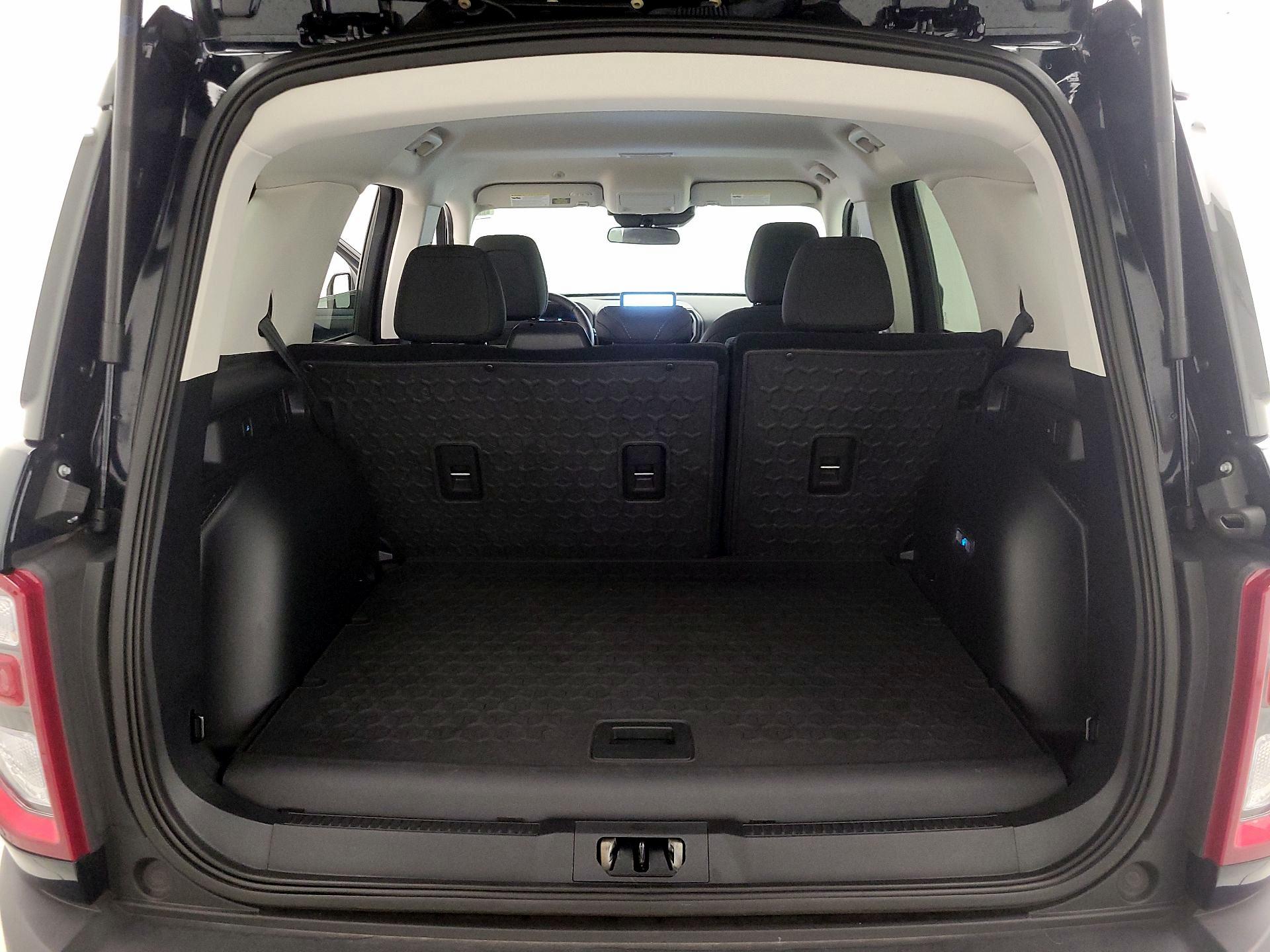 Thumbnail: 2022 Ford Bronco Sport - 20