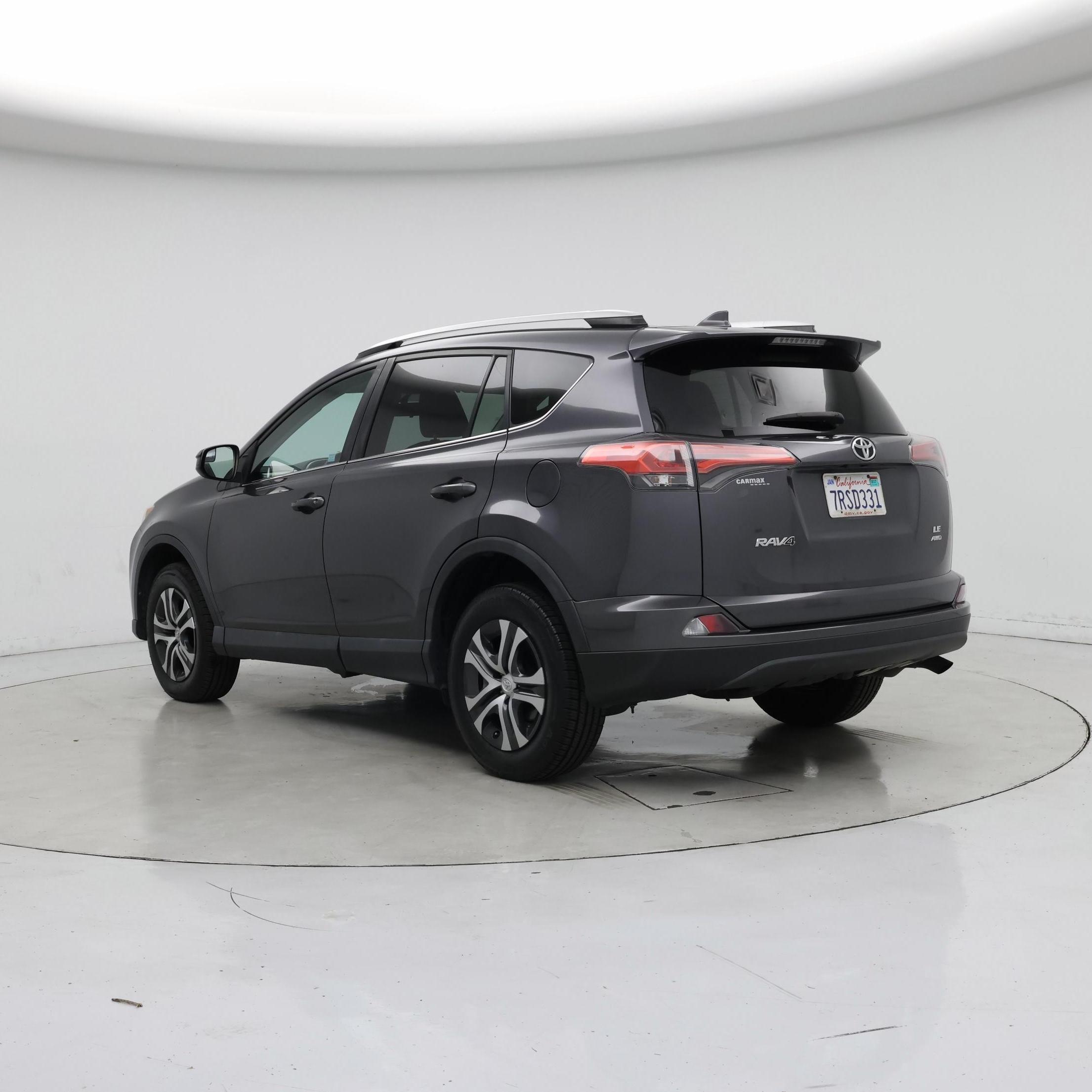 Thumbnail: 2016 Toyota RAV4 - 2