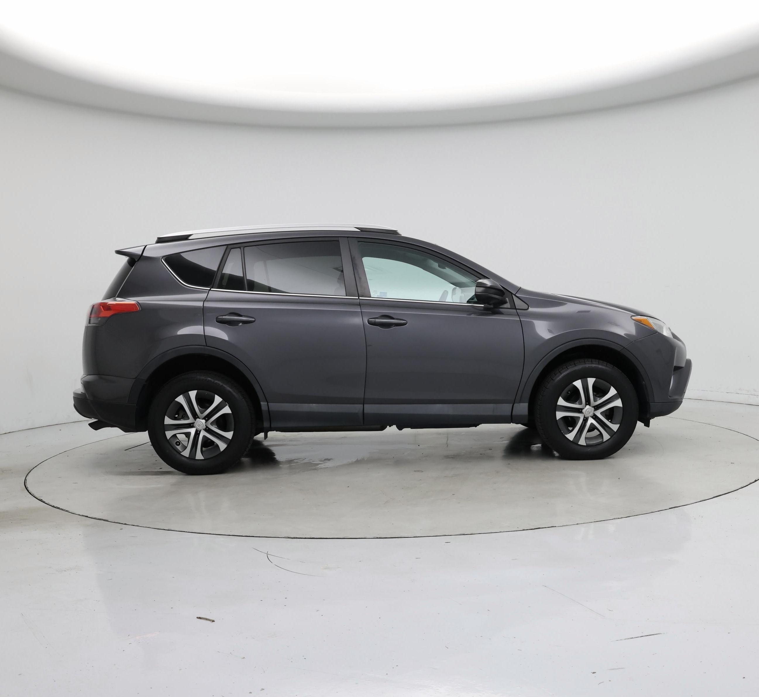 Thumbnail: 2016 Toyota RAV4 - 7