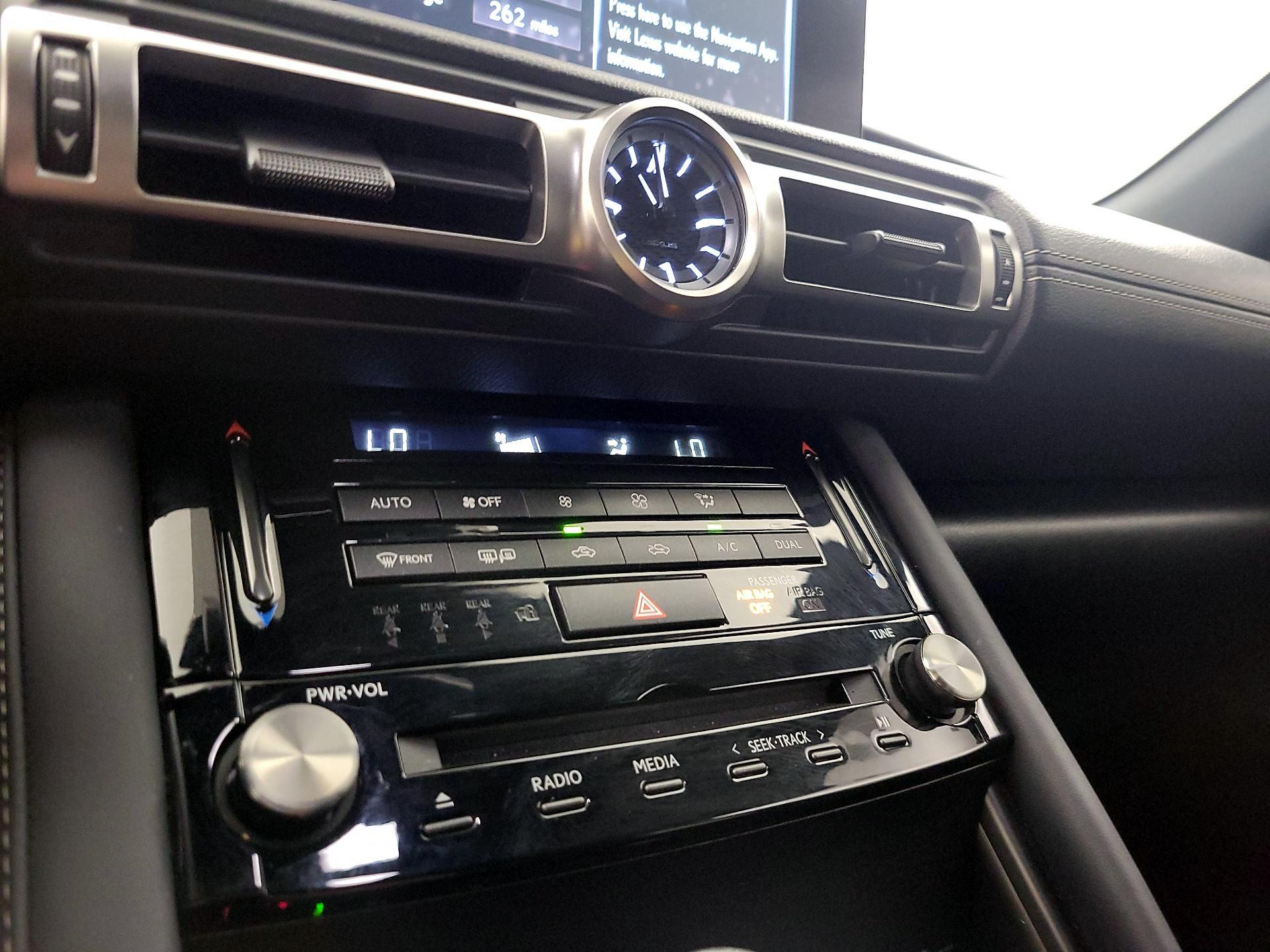 Thumbnail: 2022 Lexus IS - 16