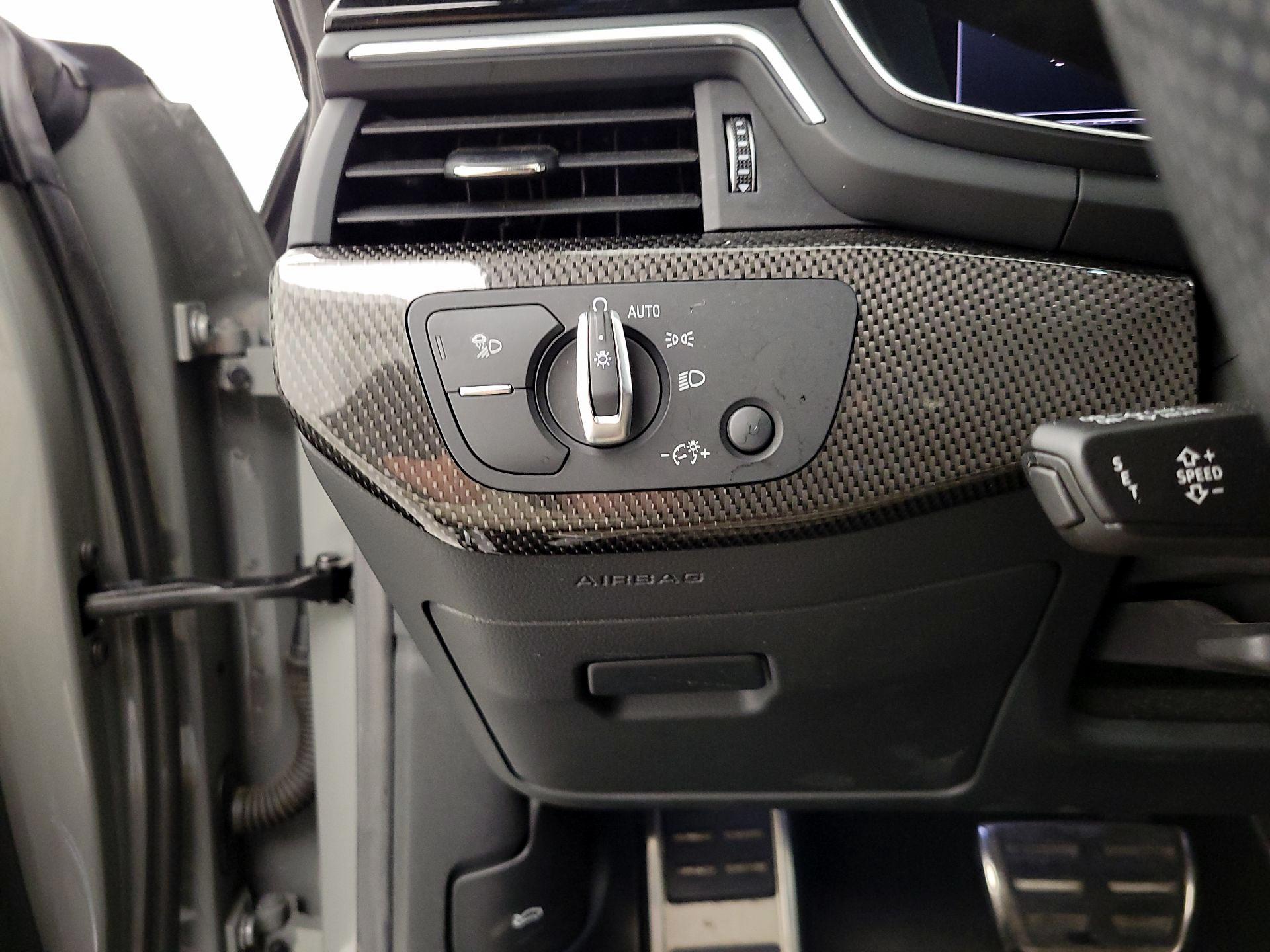 Thumbnail: 2020 Audi S5 - 13