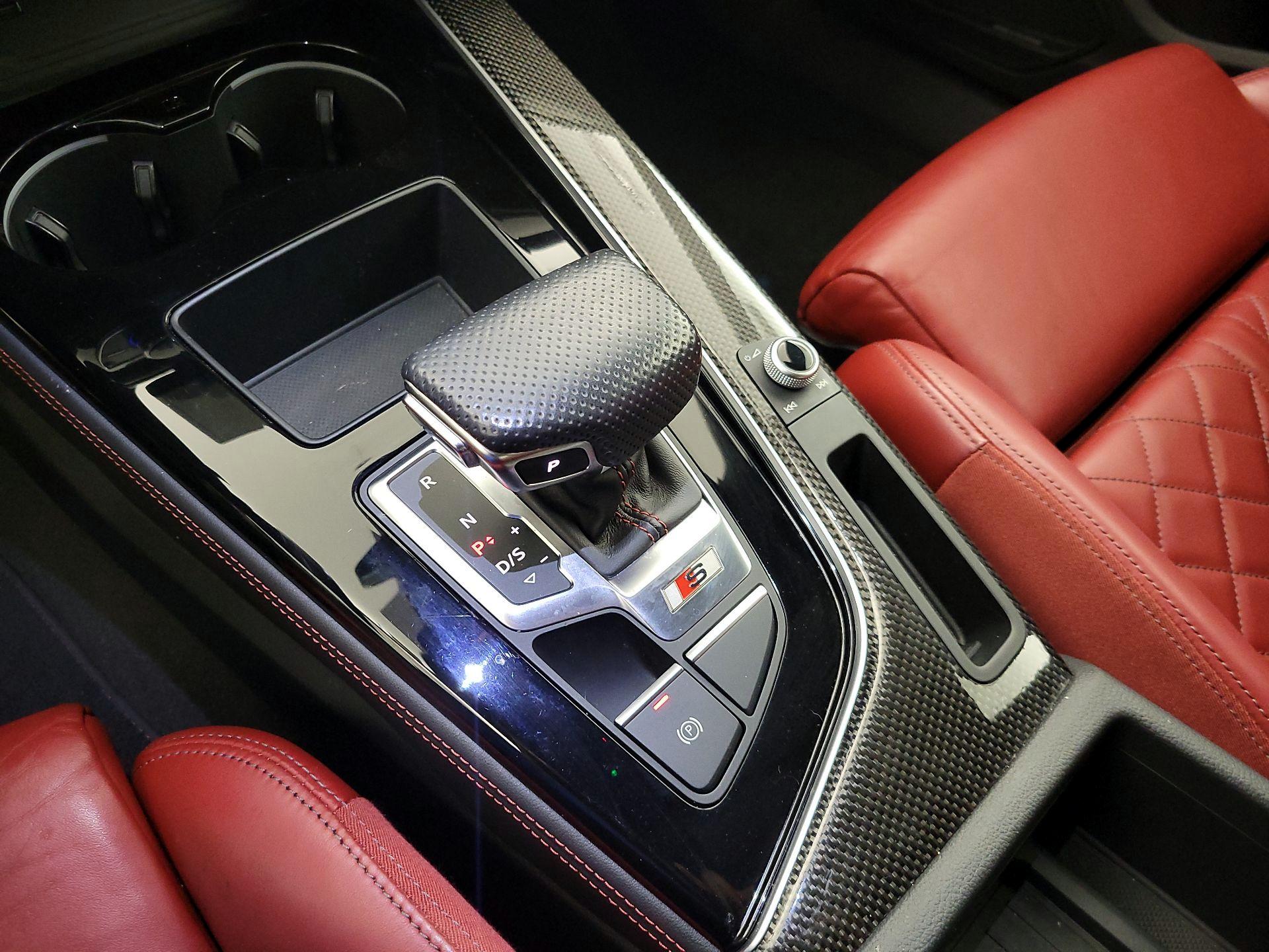 Thumbnail: 2020 Audi S5 - 18