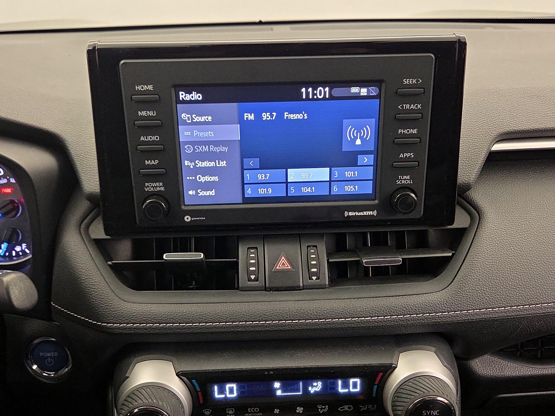 Thumbnail: 2021 Toyota RAV4 - 15