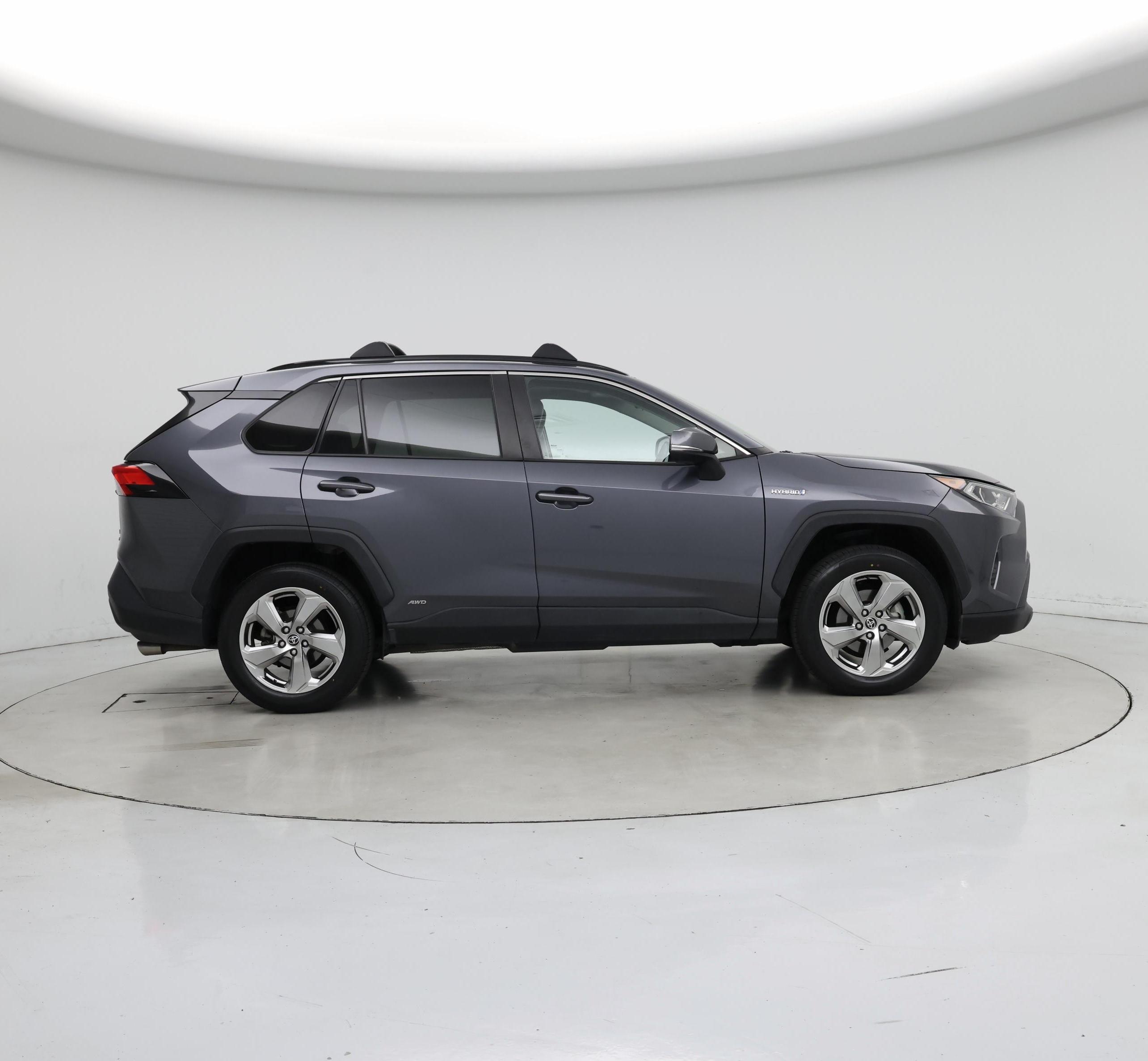 Thumbnail: 2021 Toyota RAV4 - 7