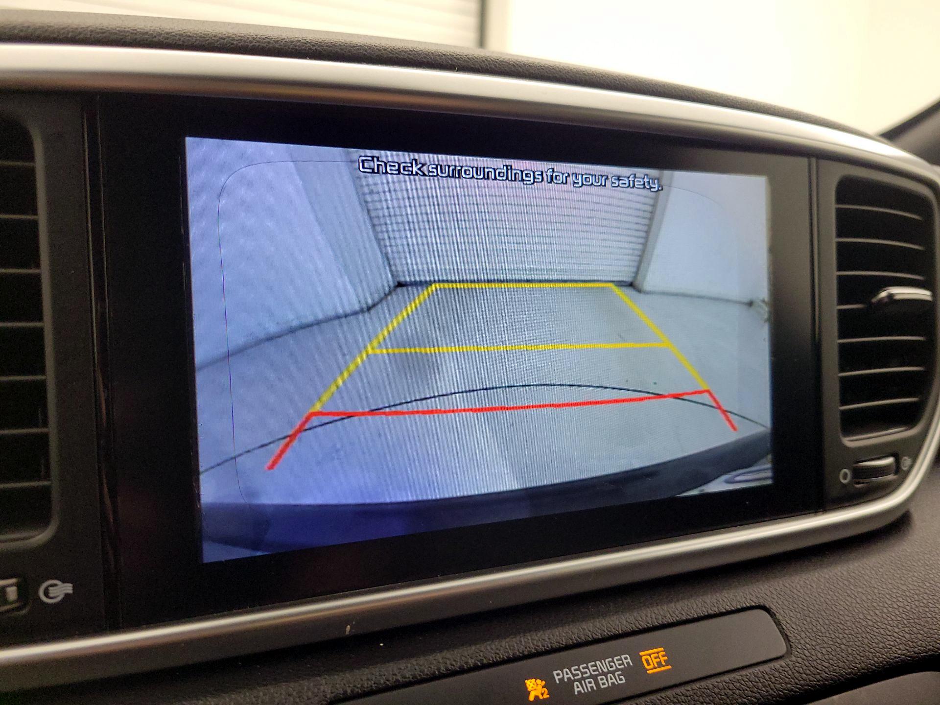 Thumbnail: 2020 Kia Sportage - 14