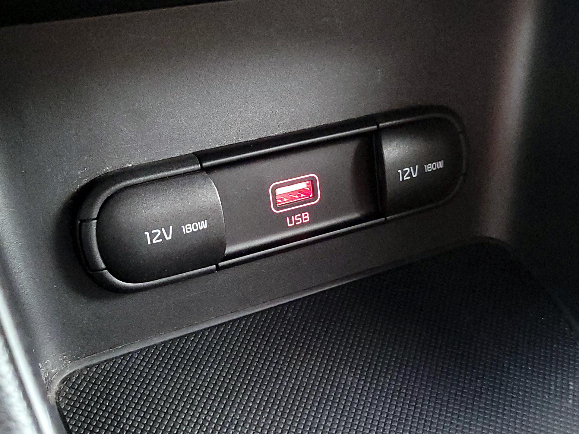 Thumbnail: 2020 Kia Sportage - 18