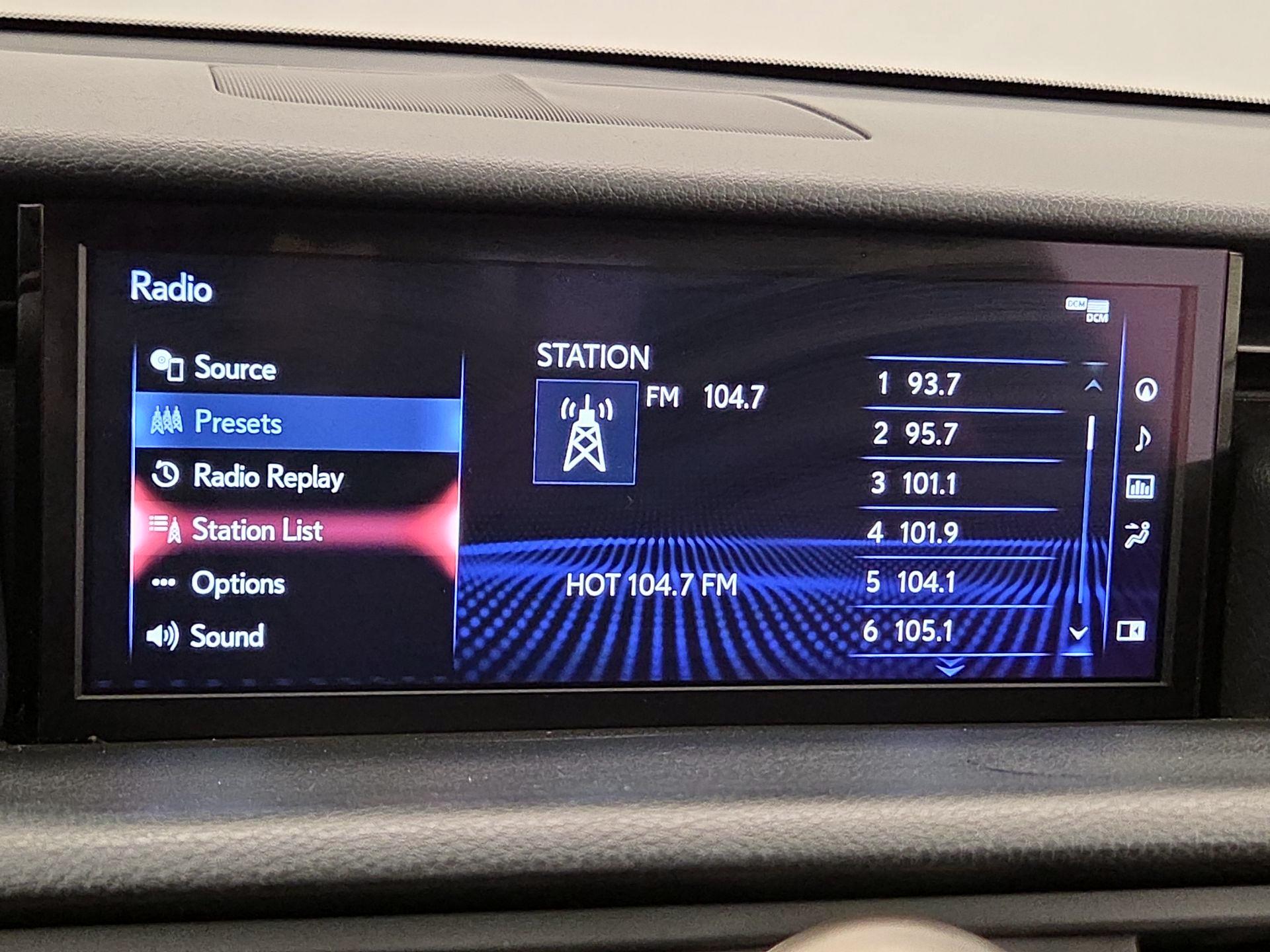 Thumbnail: 2019 Lexus RC - 16