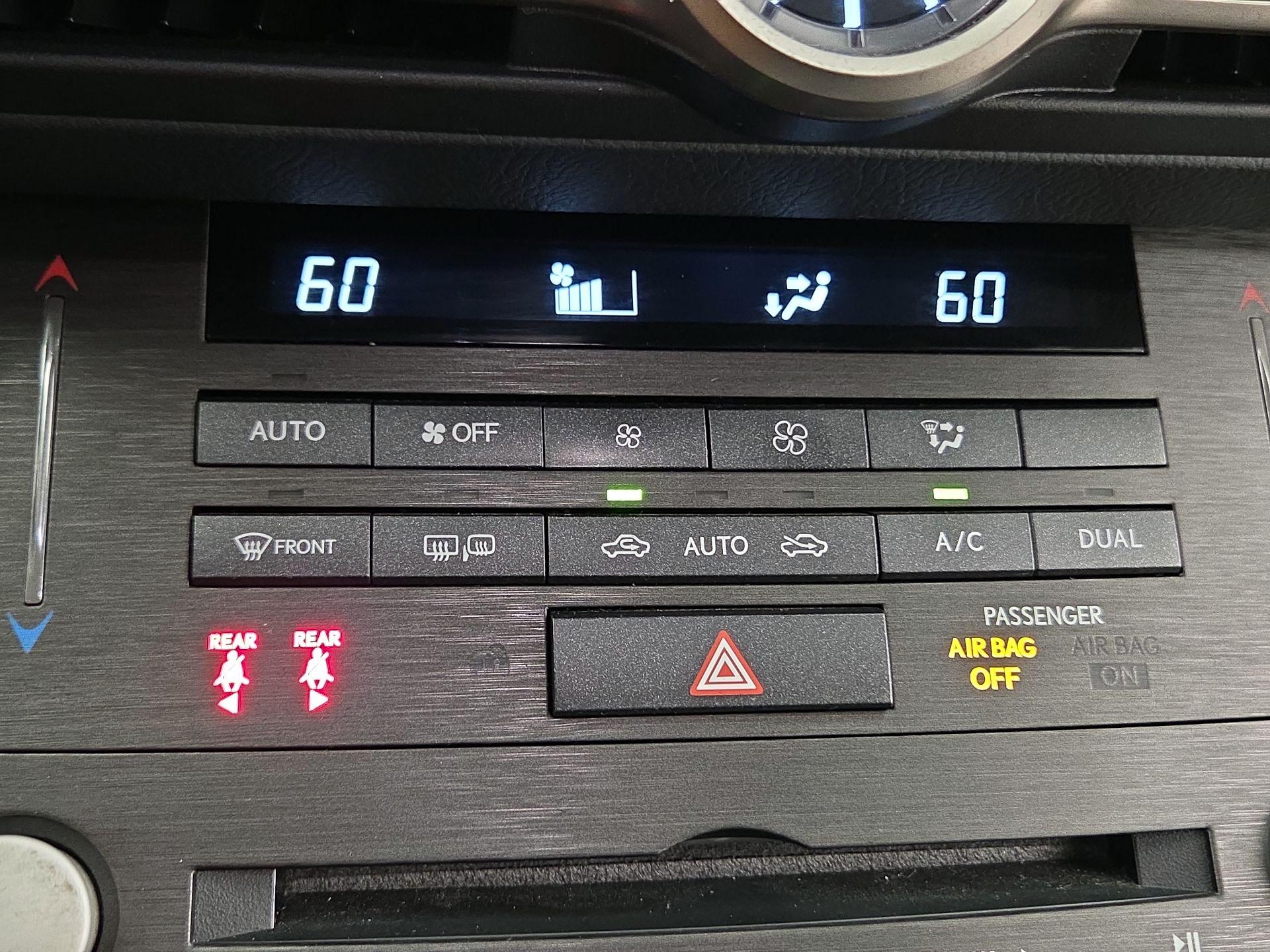 Thumbnail: 2019 Lexus RC - 17