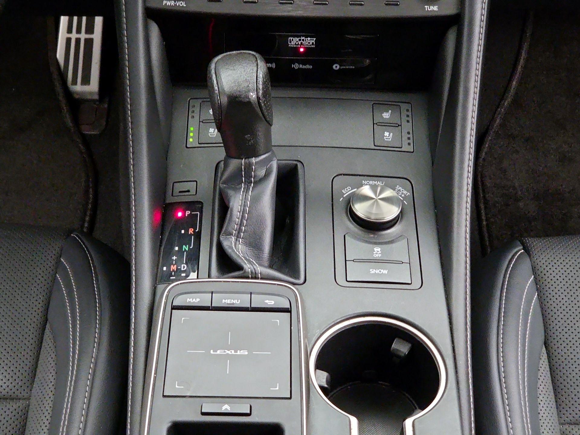 Thumbnail: 2019 Lexus RC - 18