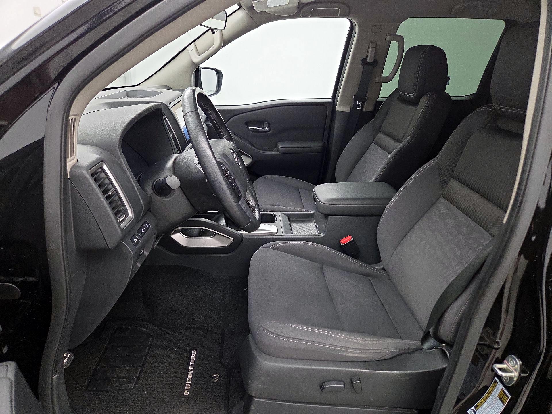 Thumbnail: 2022 Nissan Frontier - 11