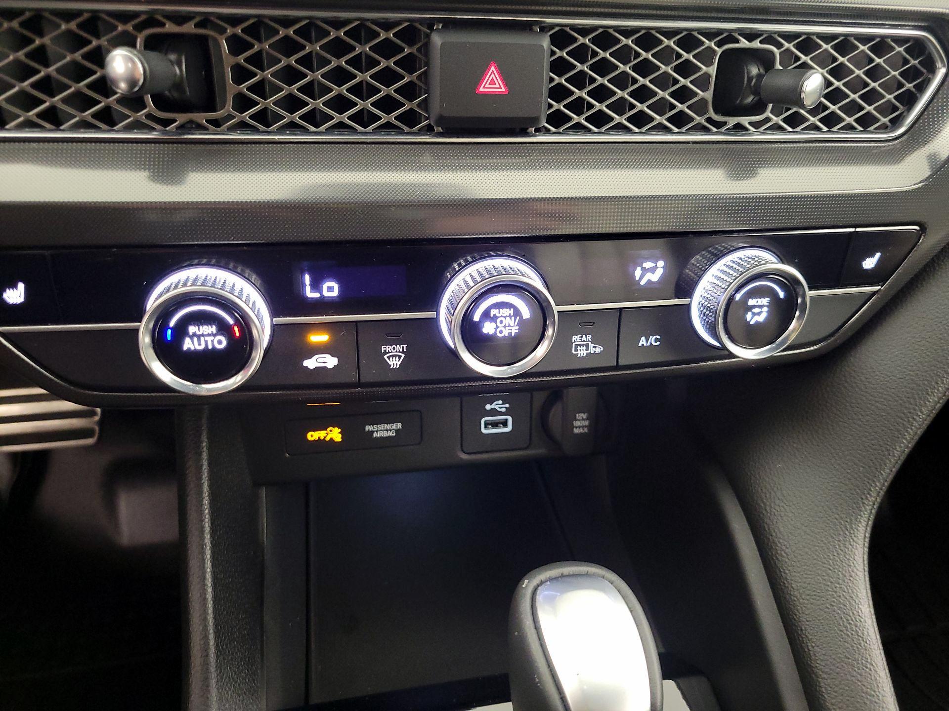 Thumbnail: 2024 Acura Integra - 16