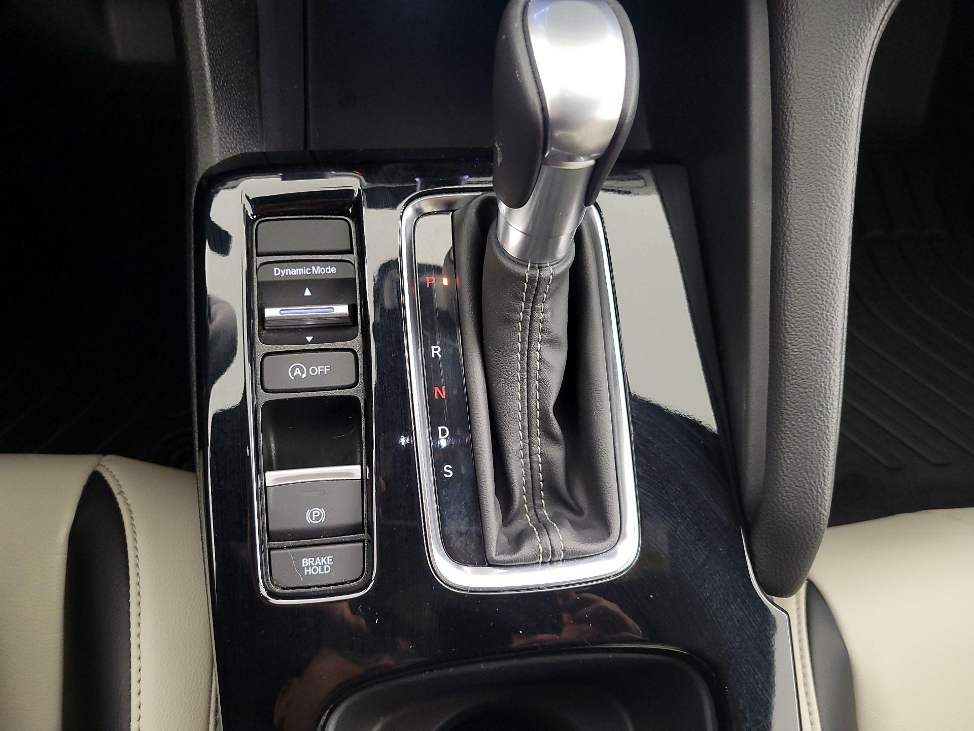 Thumbnail: 2024 Acura Integra - 17