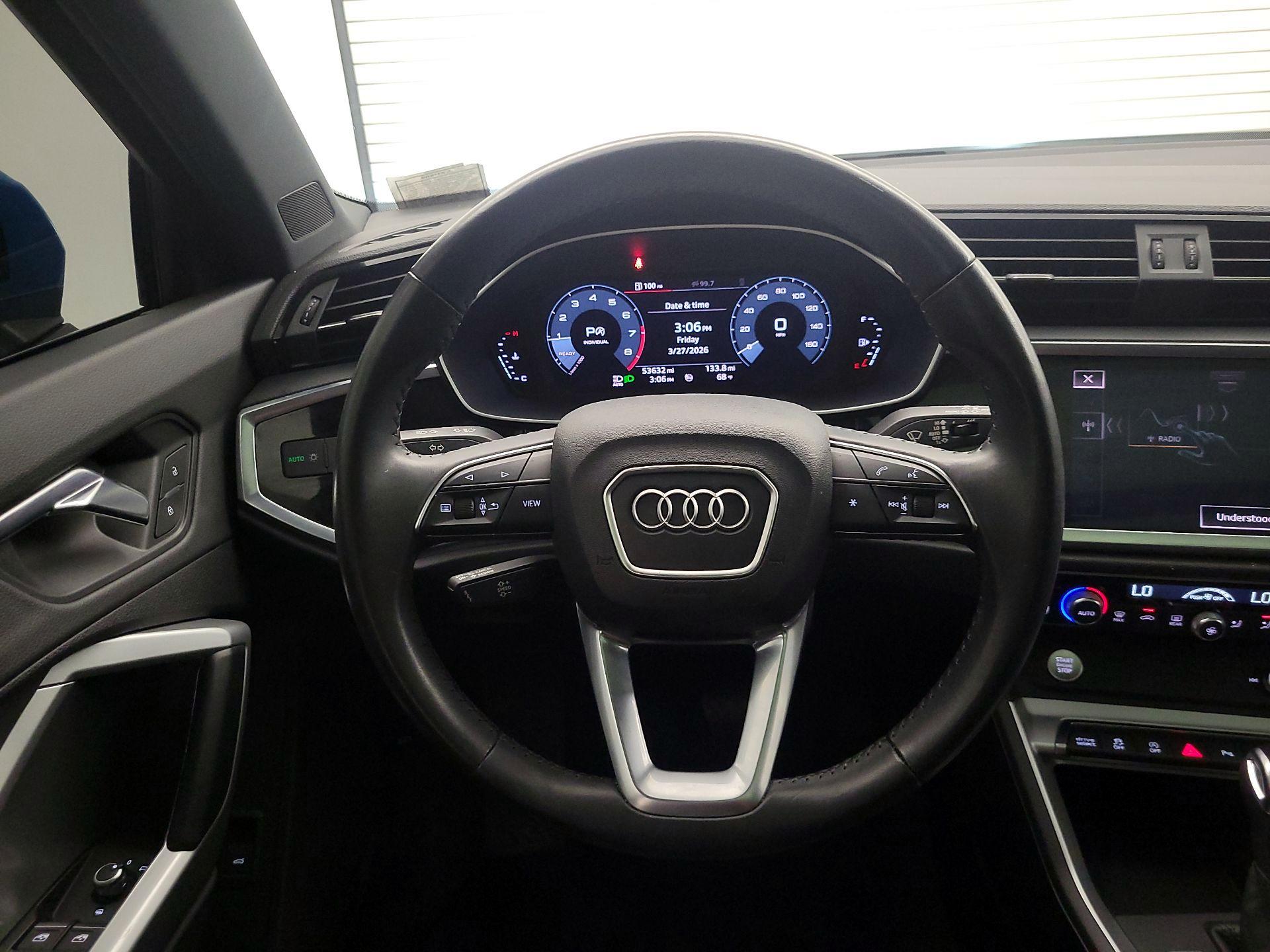 Thumbnail: 2020 Audi Q3 - 10
