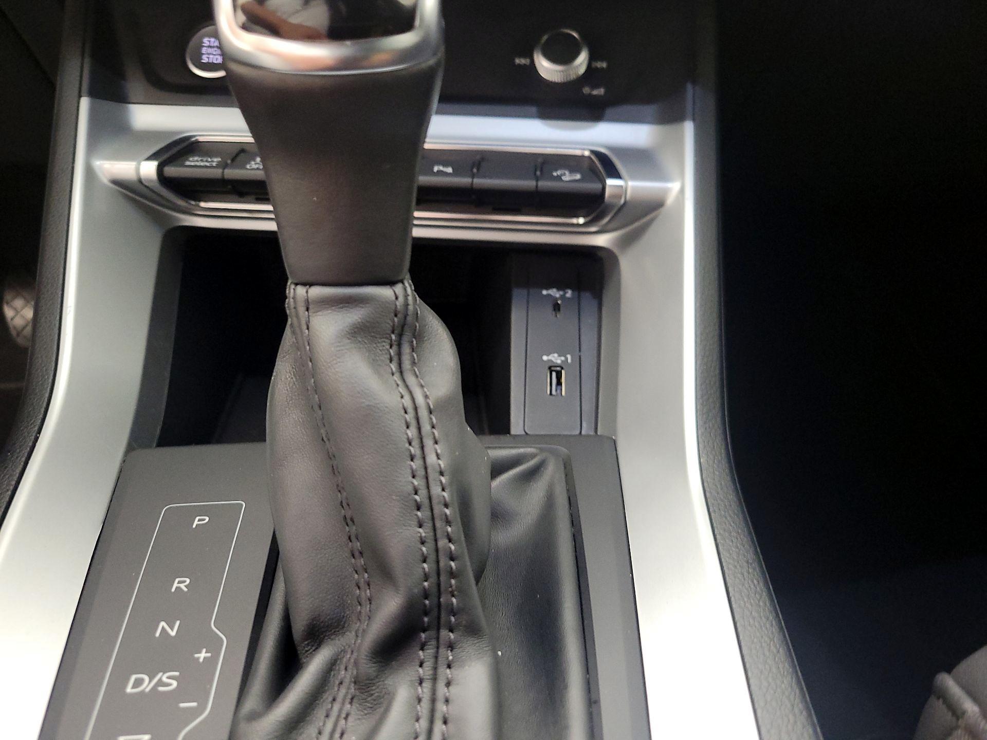 Thumbnail: 2020 Audi Q3 - 18