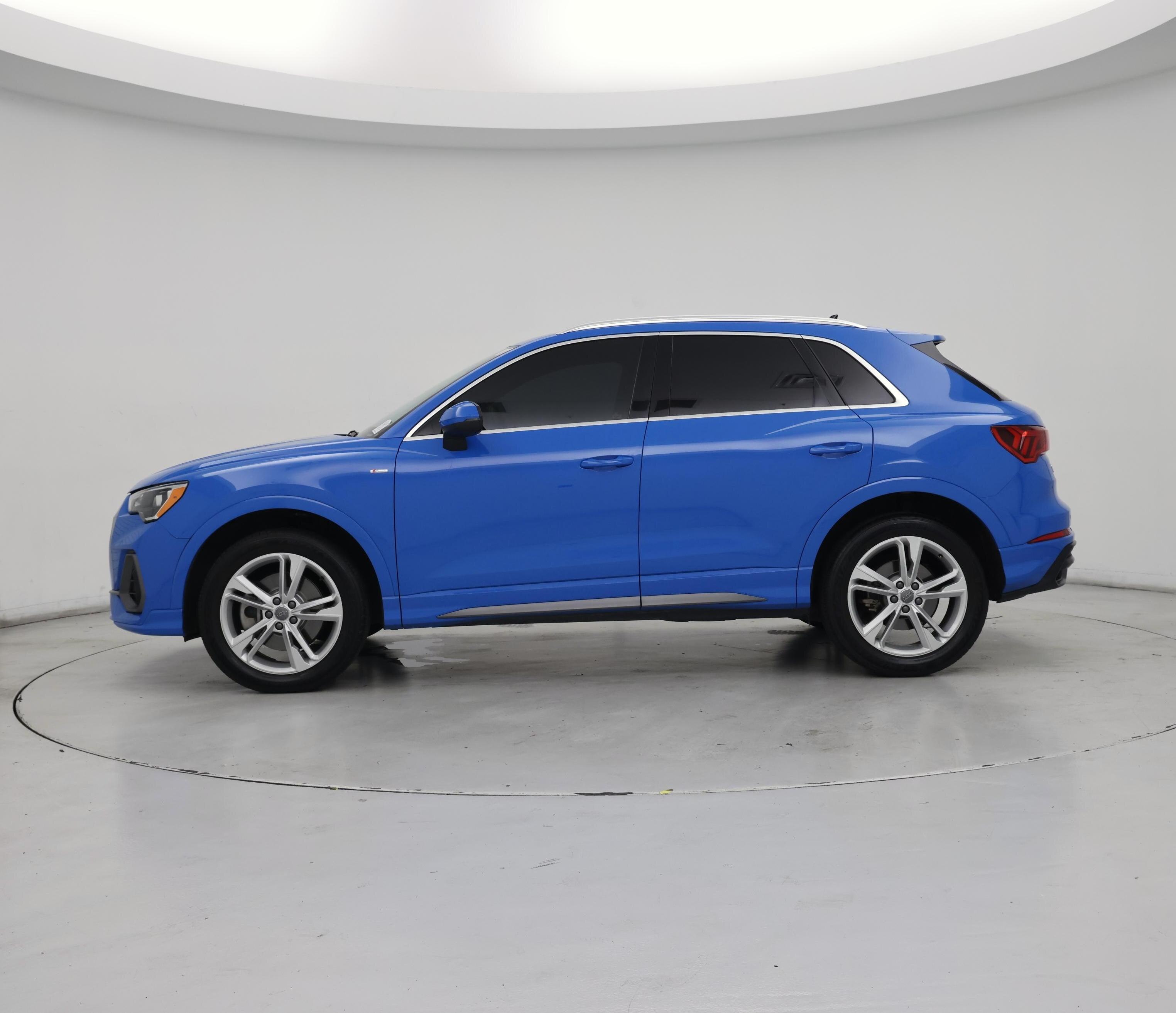 Thumbnail: 2020 Audi Q3 - 3