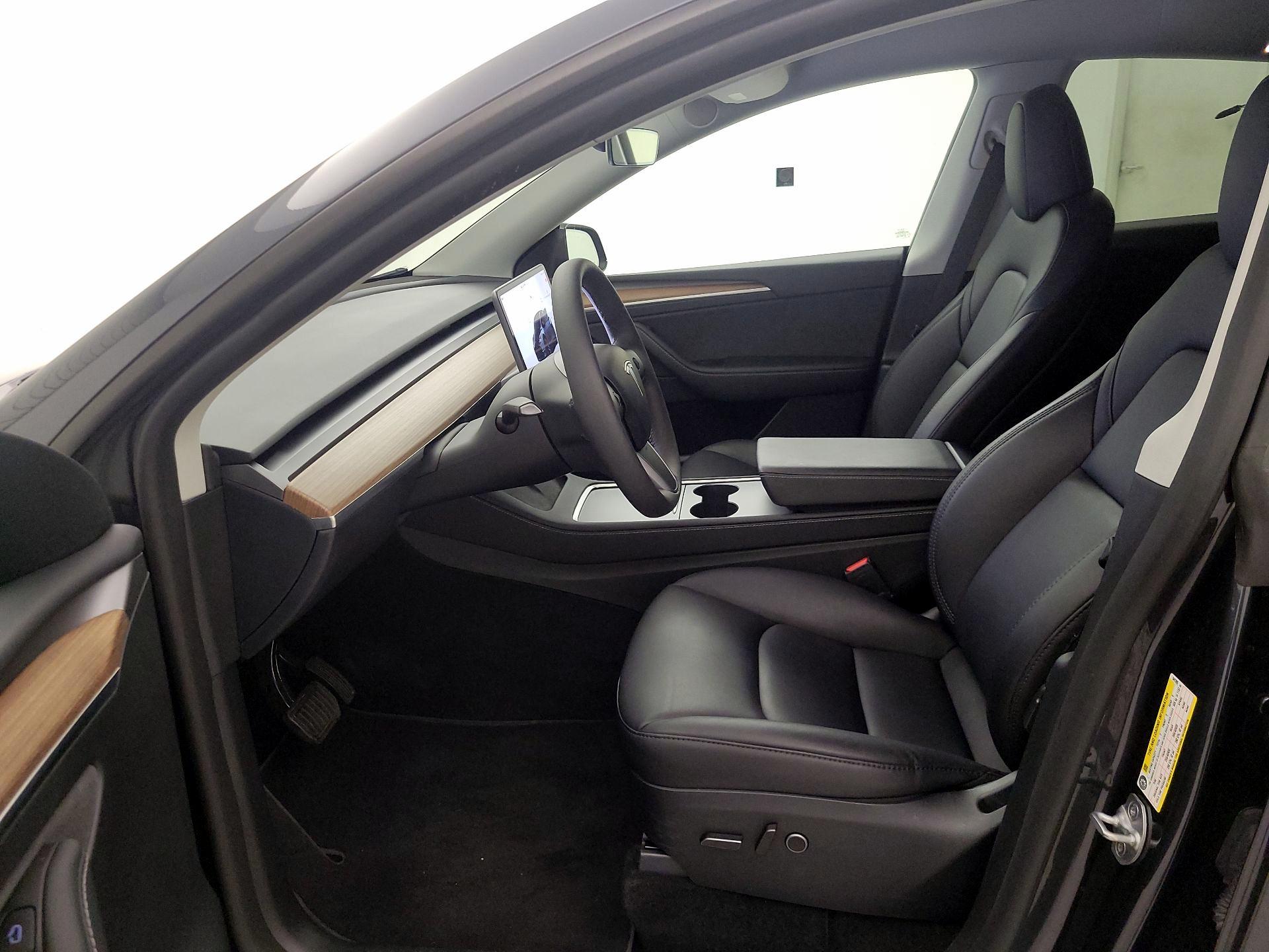 Thumbnail: 2024 Tesla Model Y - 11