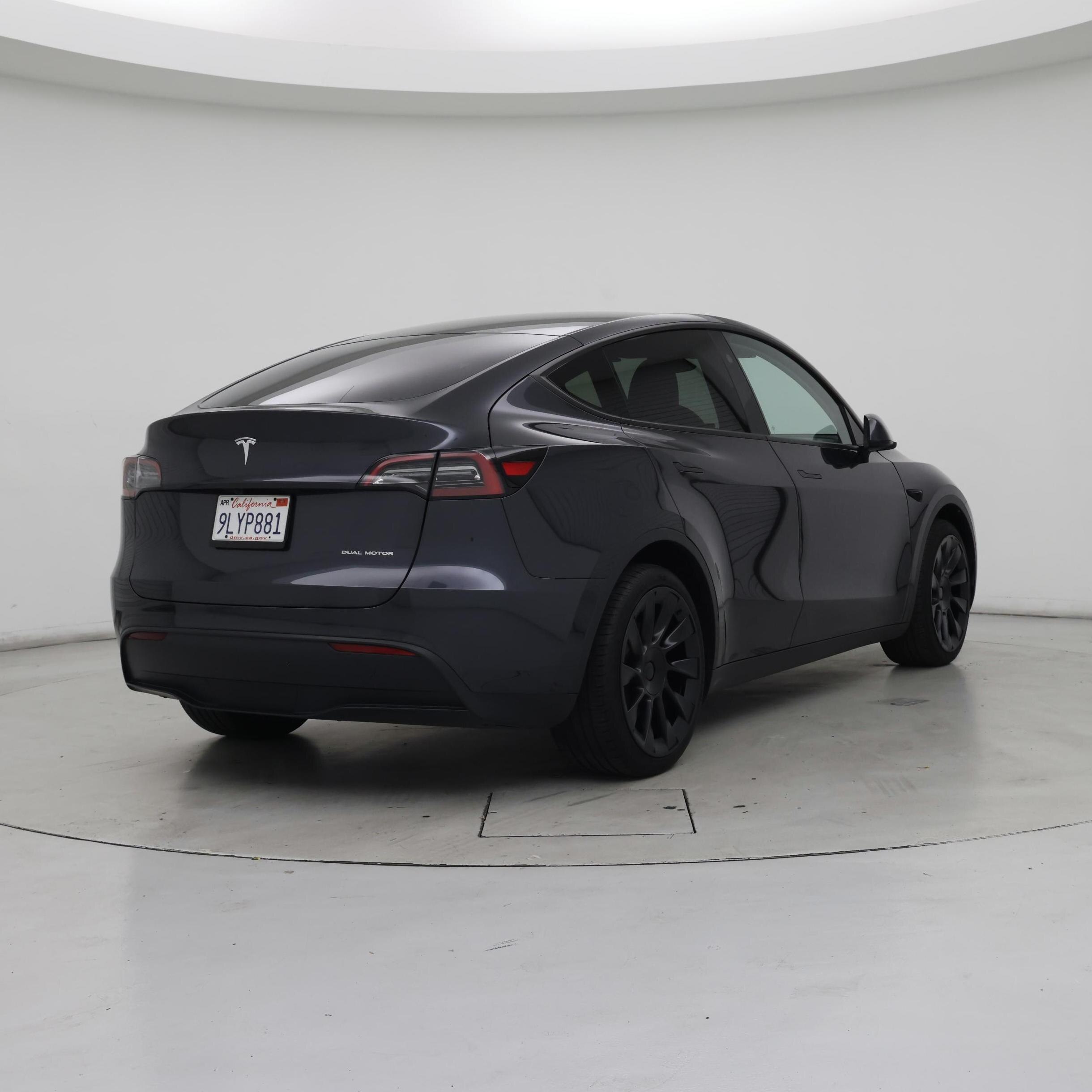 Thumbnail: 2024 Tesla Model Y - 8