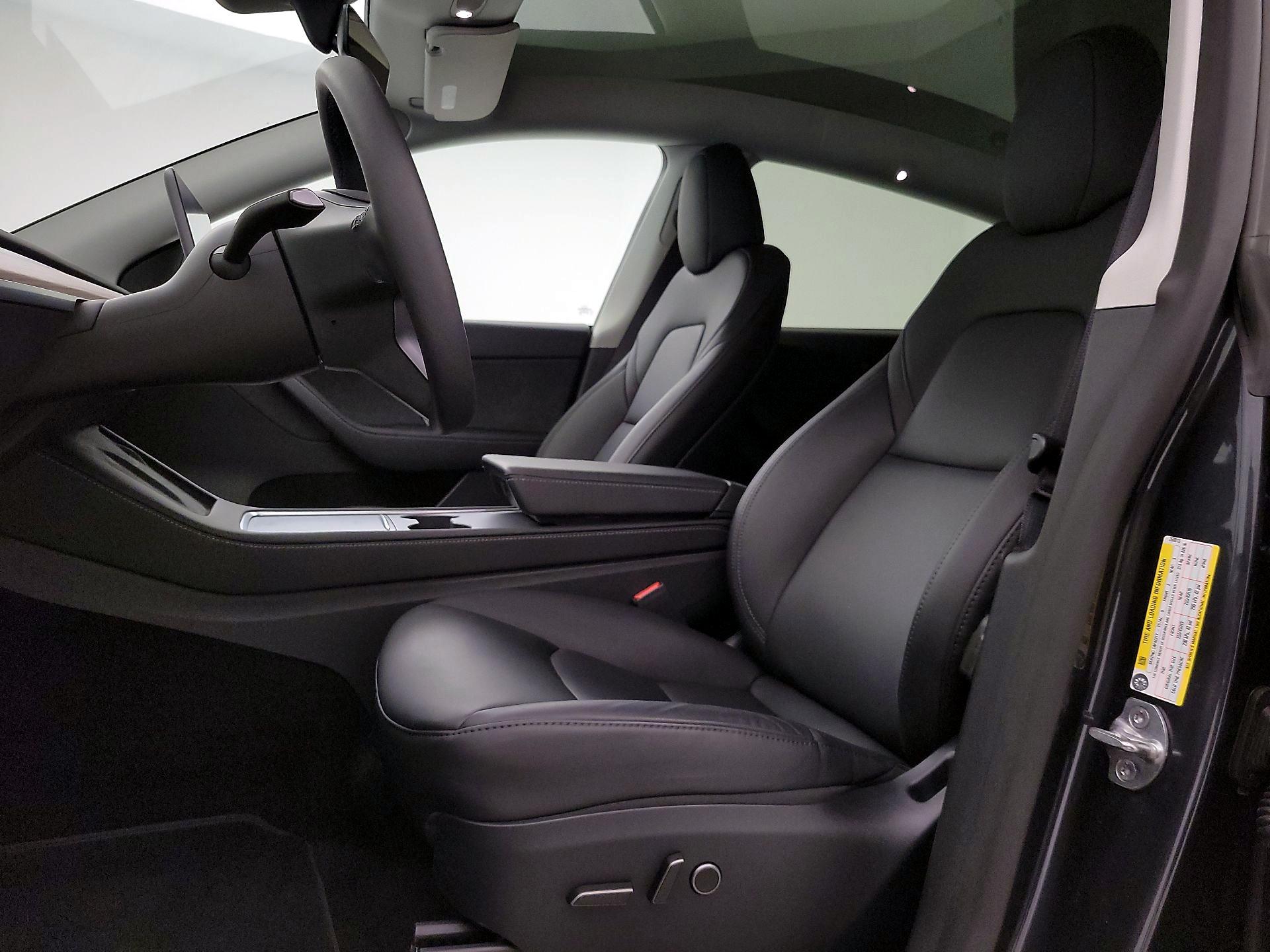 Thumbnail: 2025 Tesla Model Y - 11