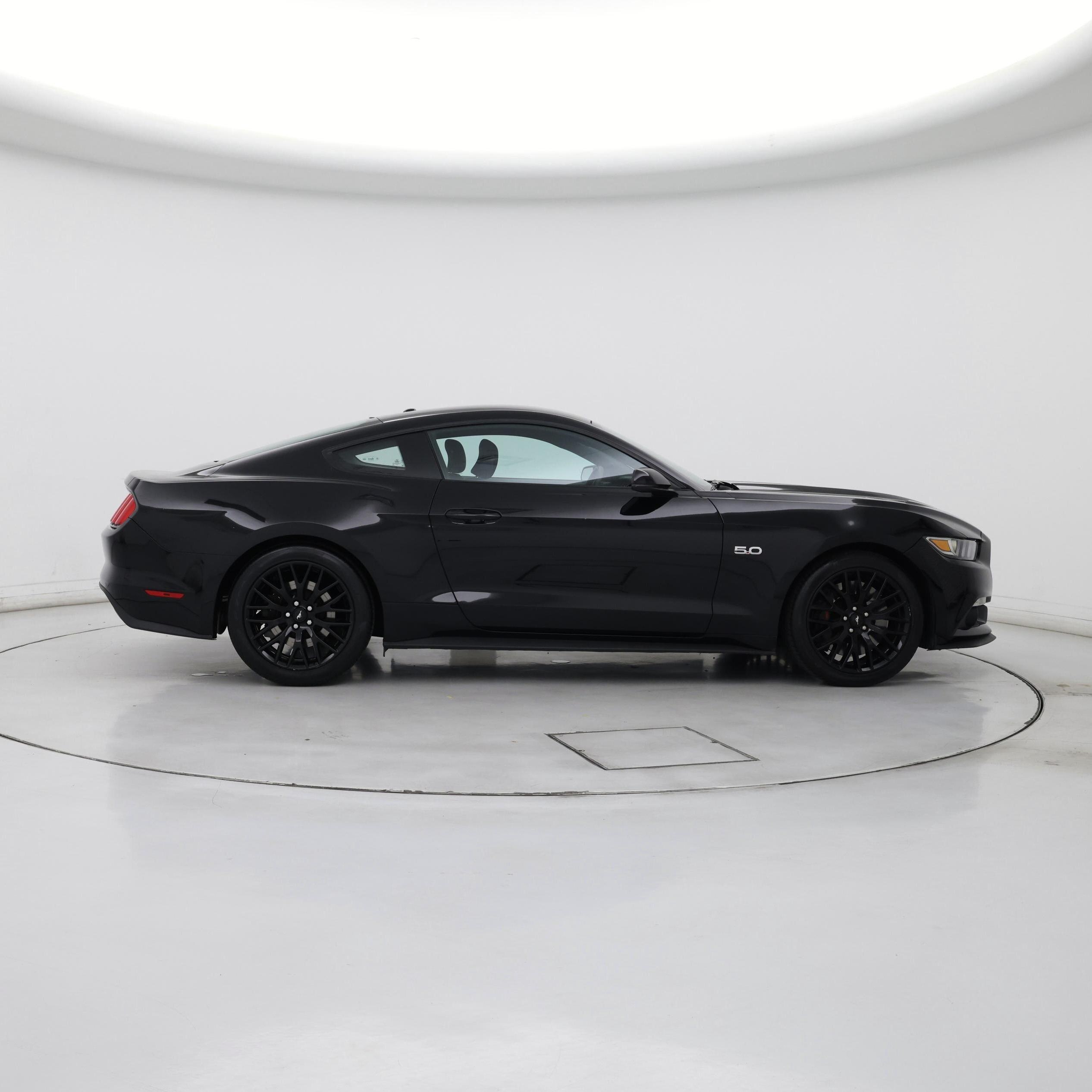 Thumbnail: 2016 Ford Mustang - 7