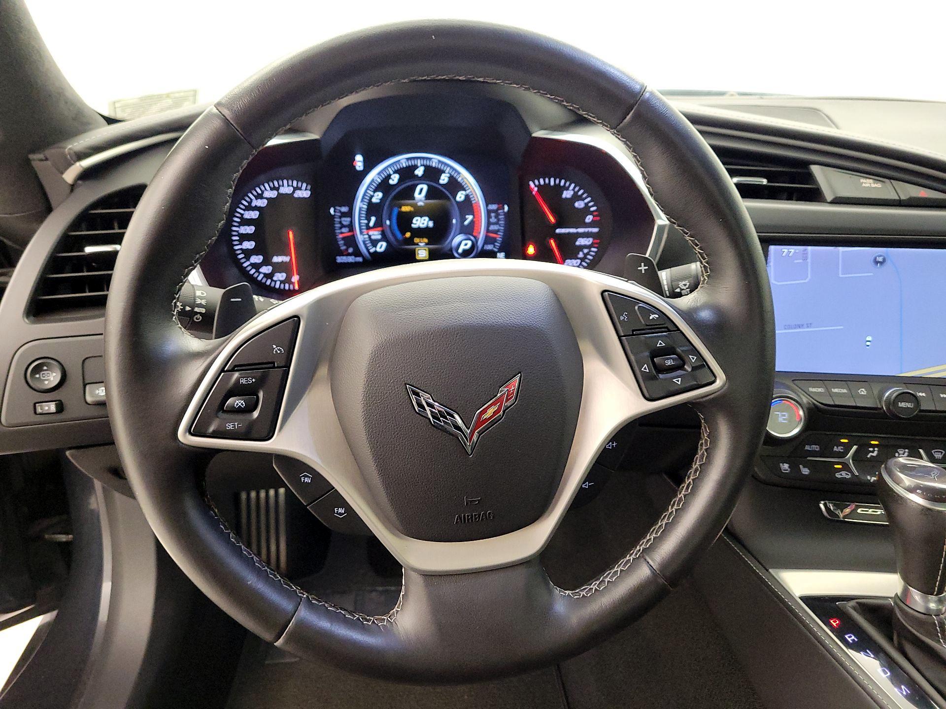 Thumbnail: 2015 Chevrolet Corvette - 10