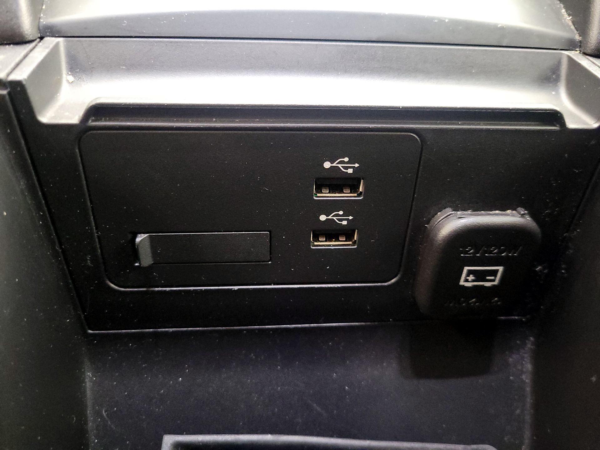 Thumbnail: 2022 Mazda Mazda3 - 18