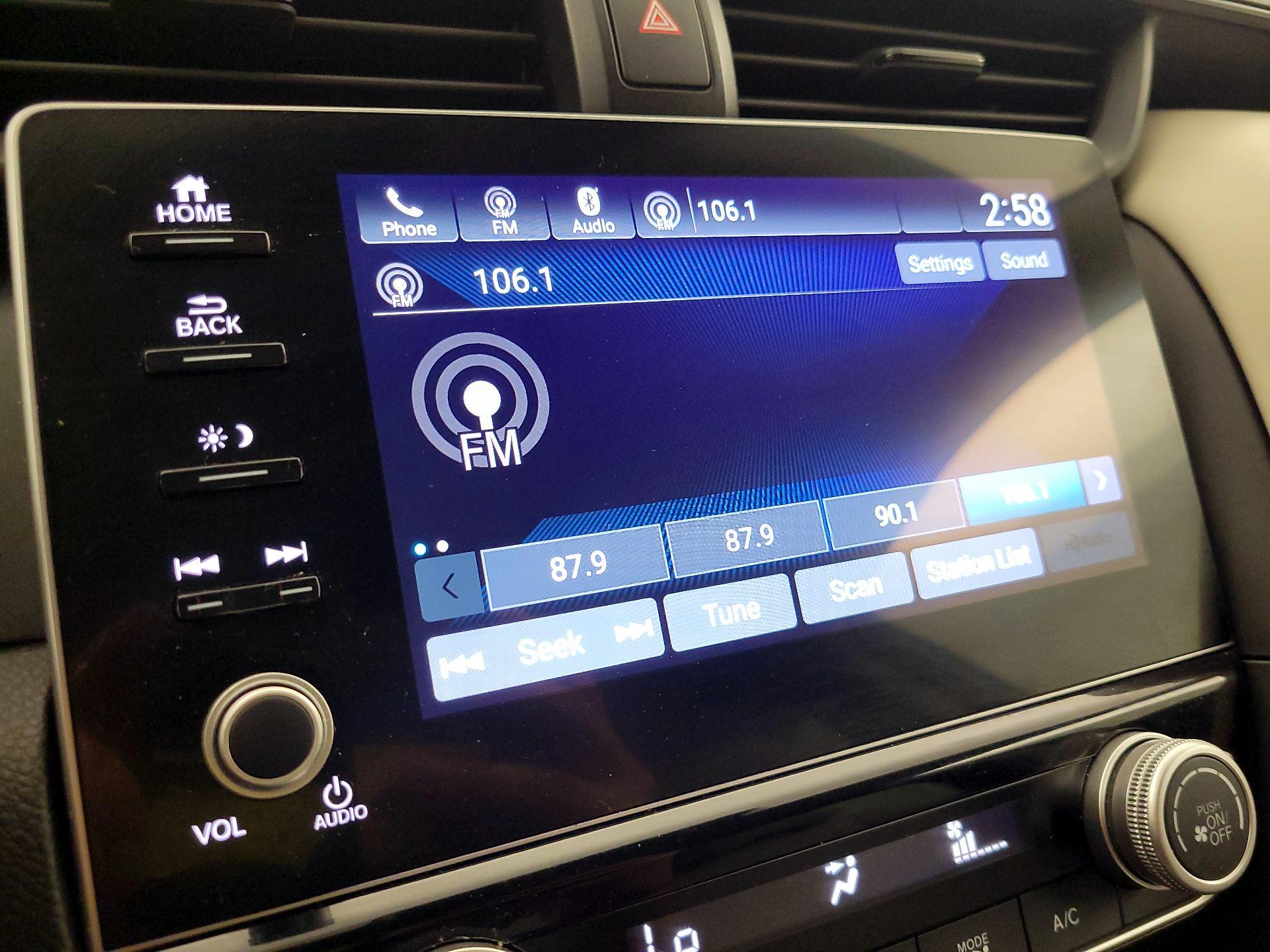 Thumbnail: 2021 Honda Insight - 15