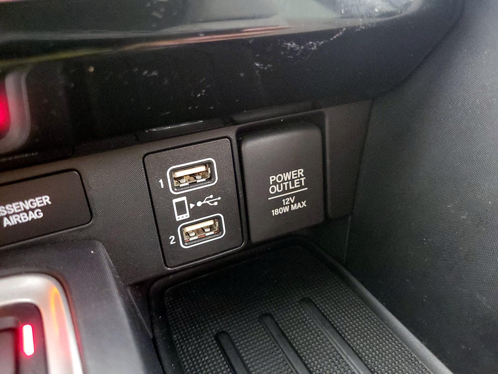 Thumbnail: 2021 Honda Insight - 18